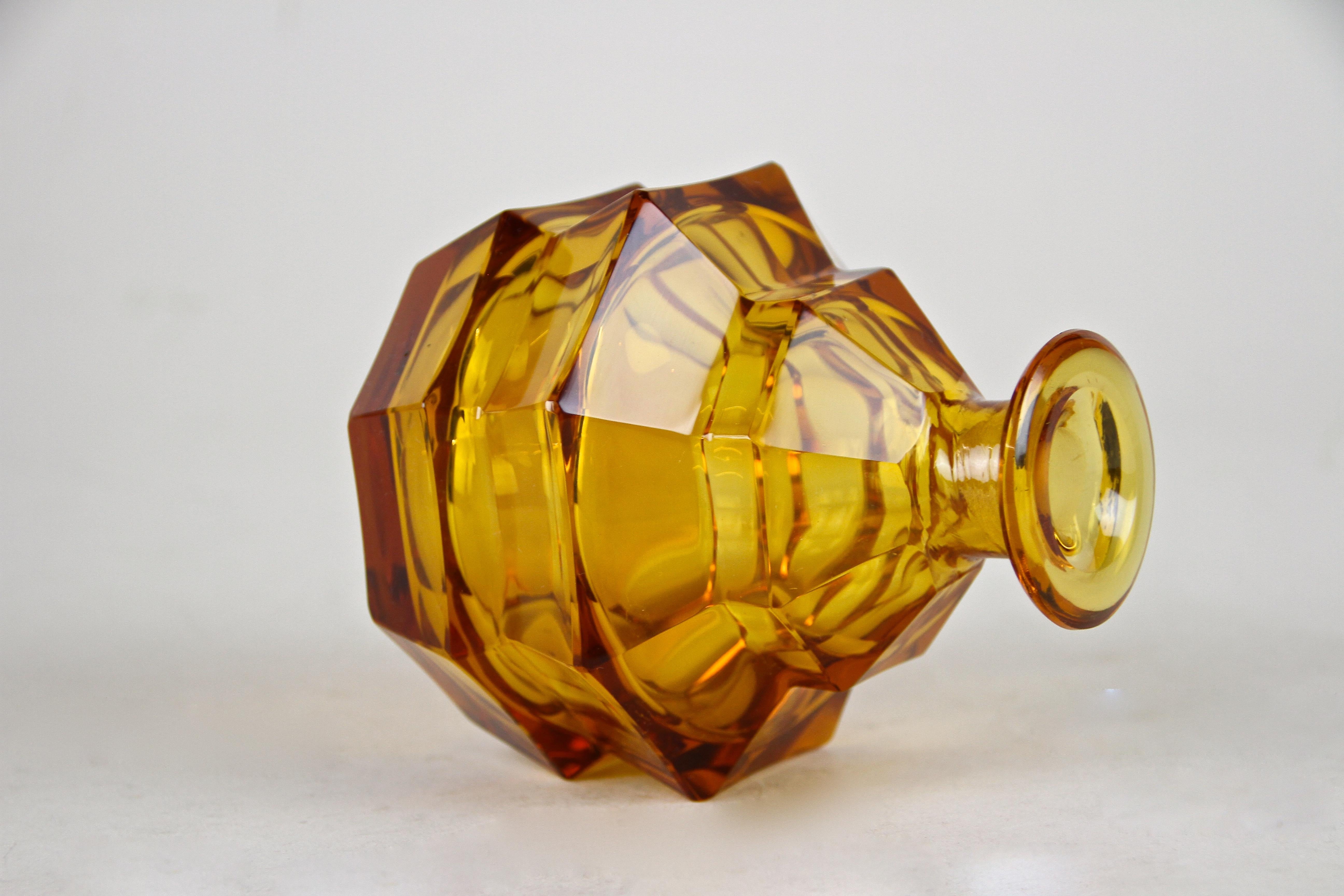 Amber-Colored Glass Bottle with Stopper Art Deco, Austria, circa 1920 4