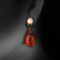 Amber Scarab Pearl Pink Tourmalines 18 Karat Gold Dangle Earrings