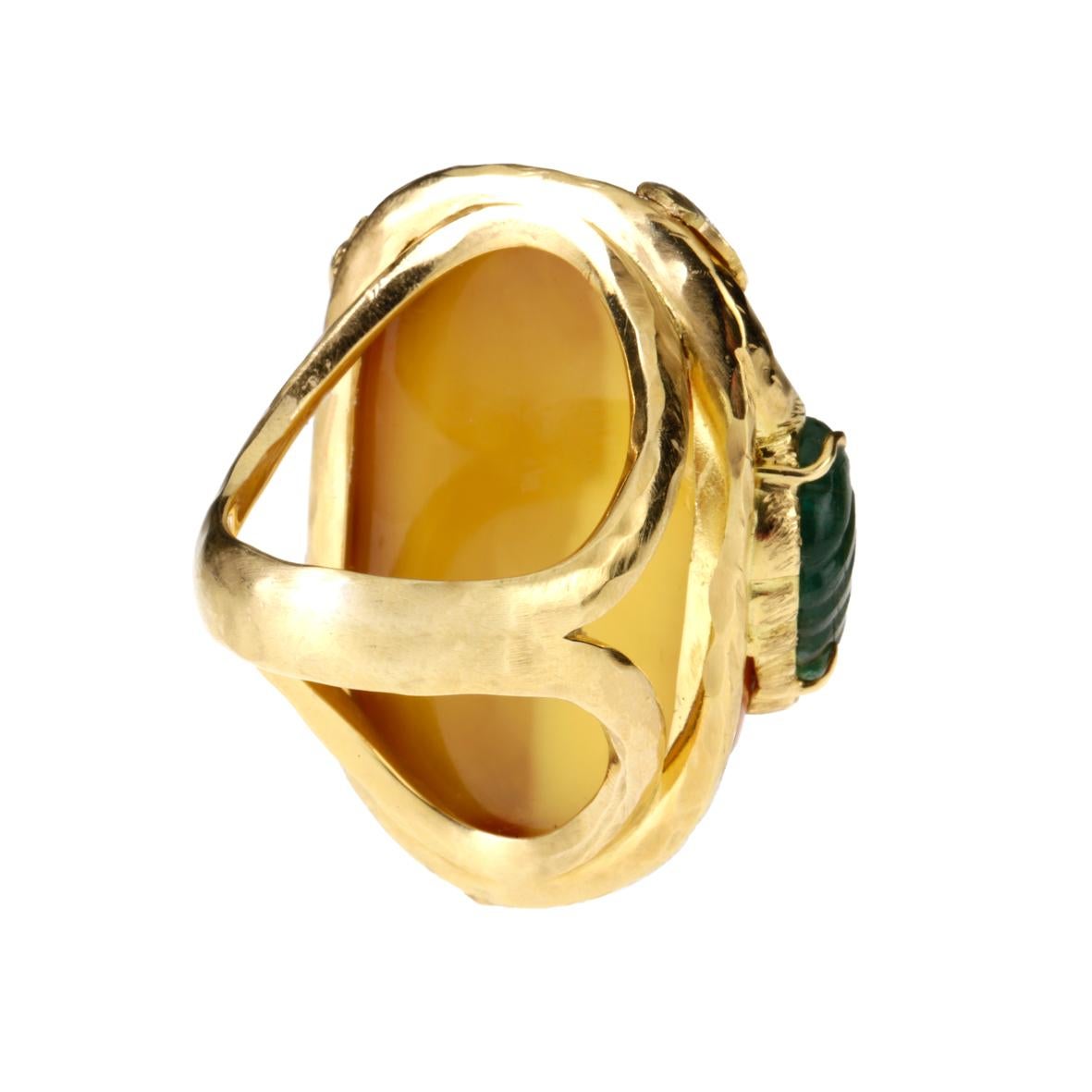Emerald Leaf Butterscotch Amber 18 Karat Yellow Gold Dome Ring In New Condition In Milan, IT