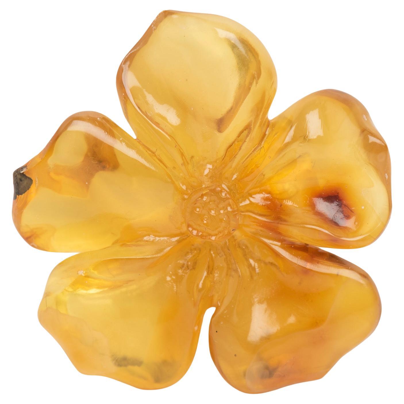 20th Century Amber Flowers For Sale