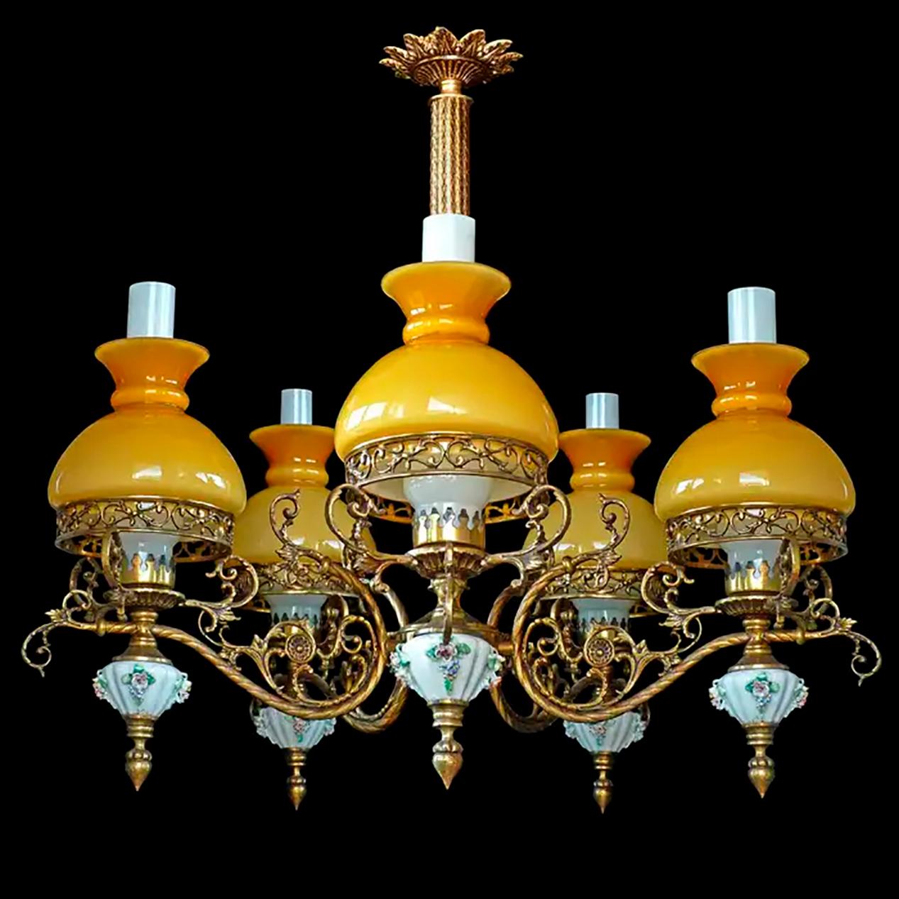 Early Victorian Amber French Limoges Porcelain Gilt Bronze Victorian Library Oil Lamp Chandelier For Sale