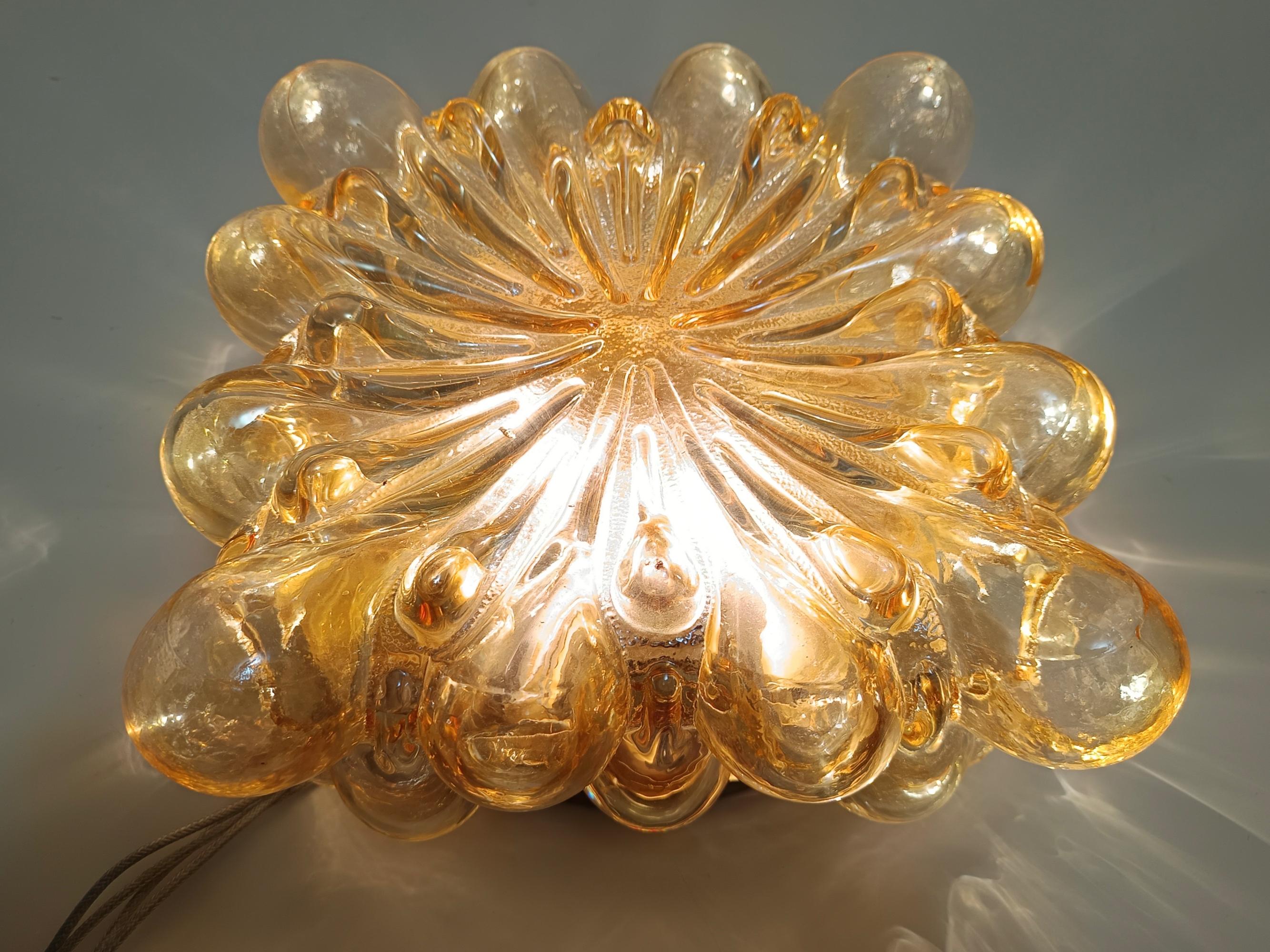 Amber Glass and Gold Varnished Metal Ceiling Light by Helena Tynell In Excellent Condition For Sale In Bresso, Lombardy