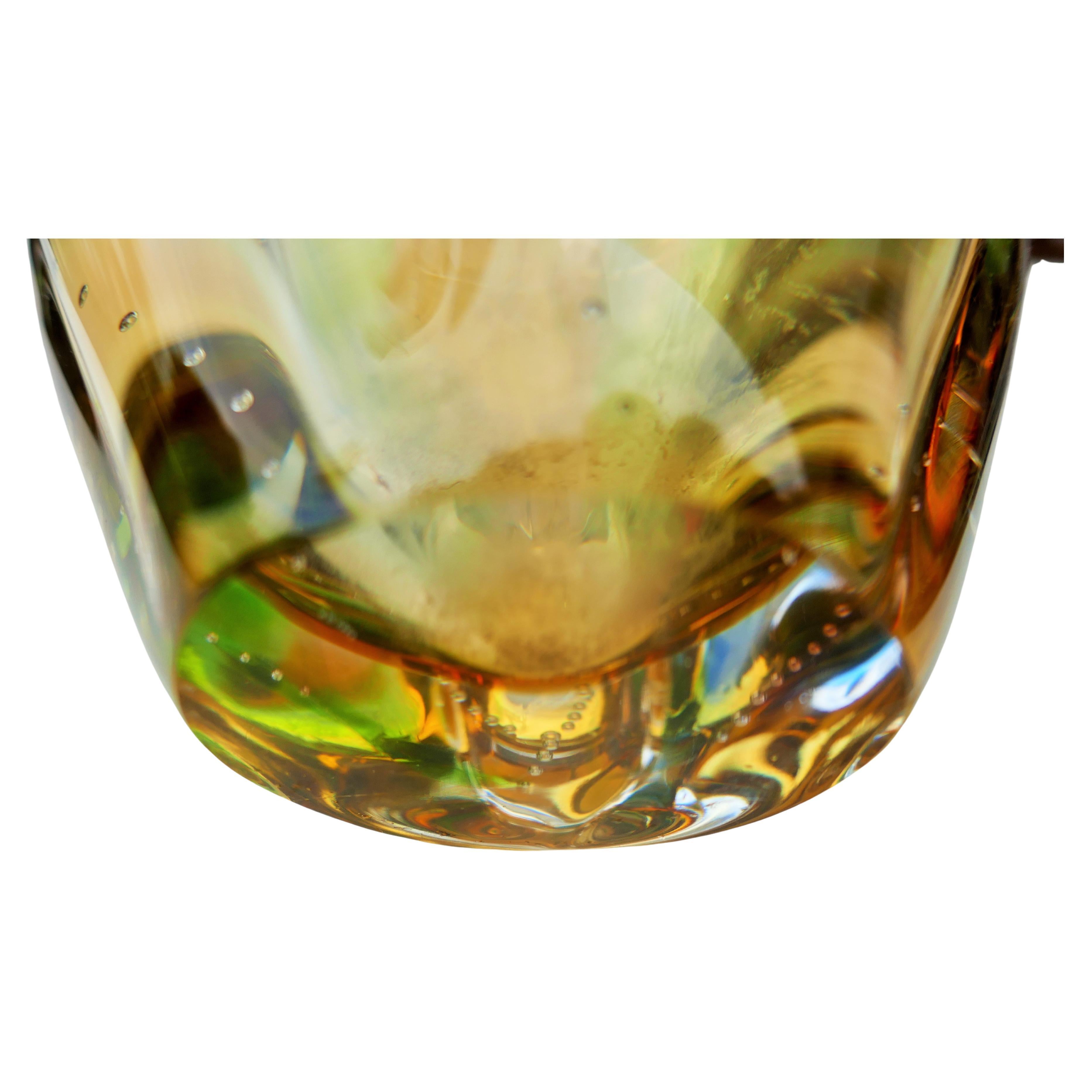 Vaso in vetro ambrato attribuito a Seguso o Barovier in vendita 5