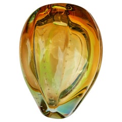 Jarrón de vidrio ámbar atribuido a Seguso o Barovier