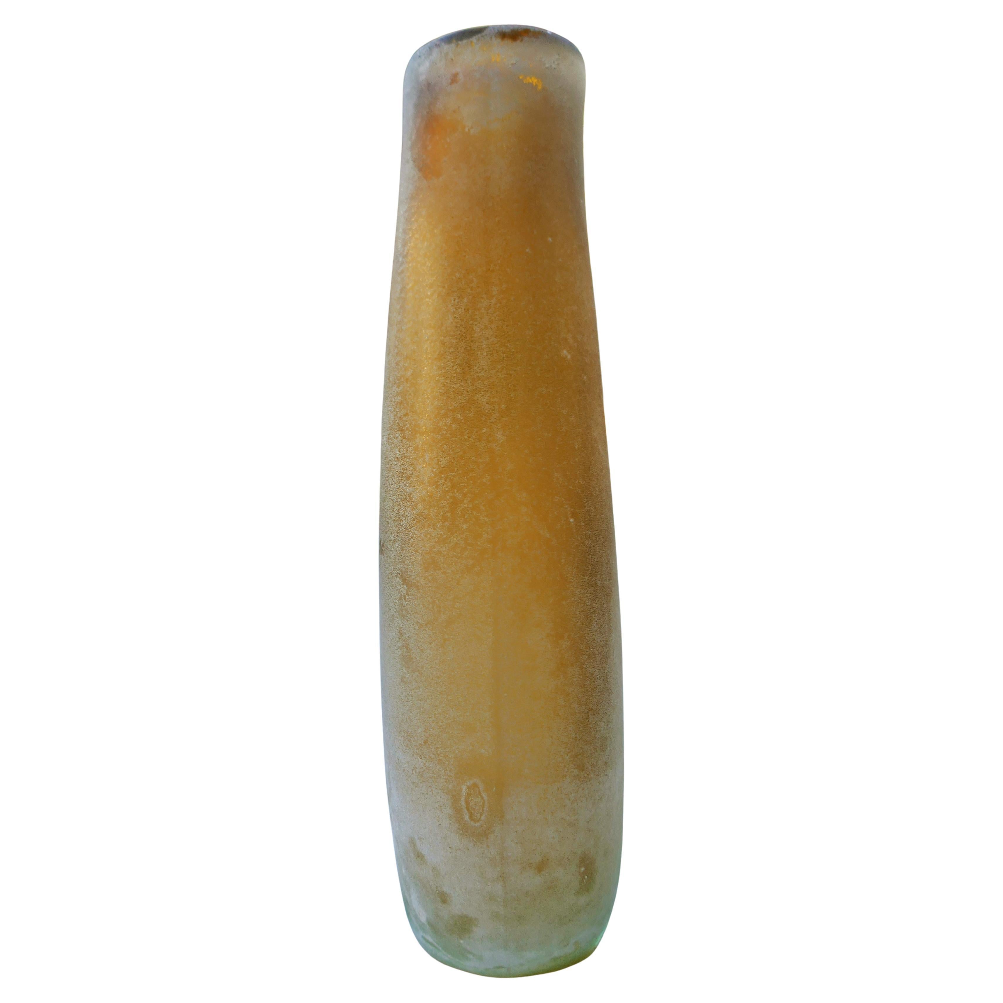 Amber glass vase in the style of Cenedese Barbini or Seguso.
Good condition.
Thank you.