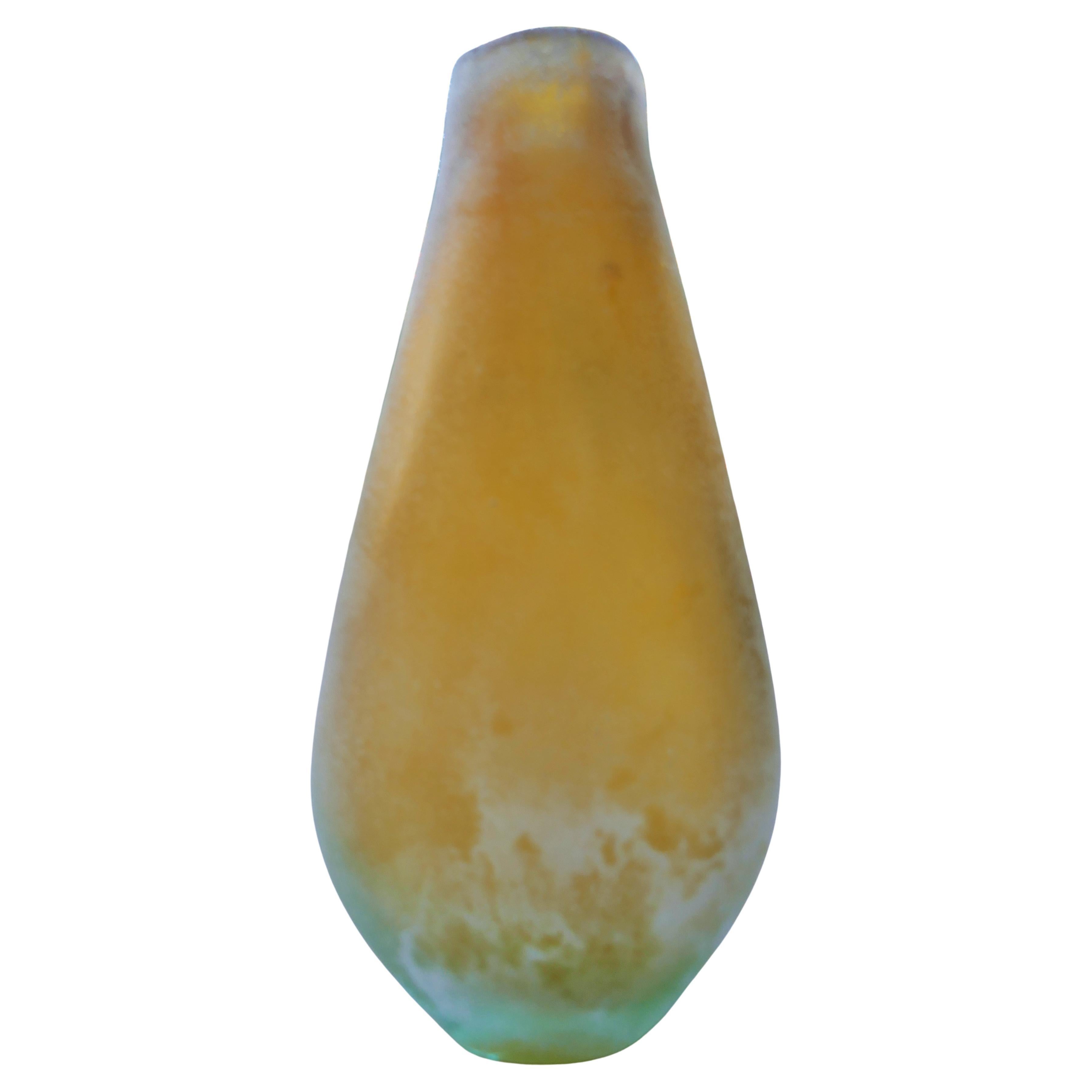 Modern Amber glass vase in the style of Cenedese Barbini or Seguso For Sale