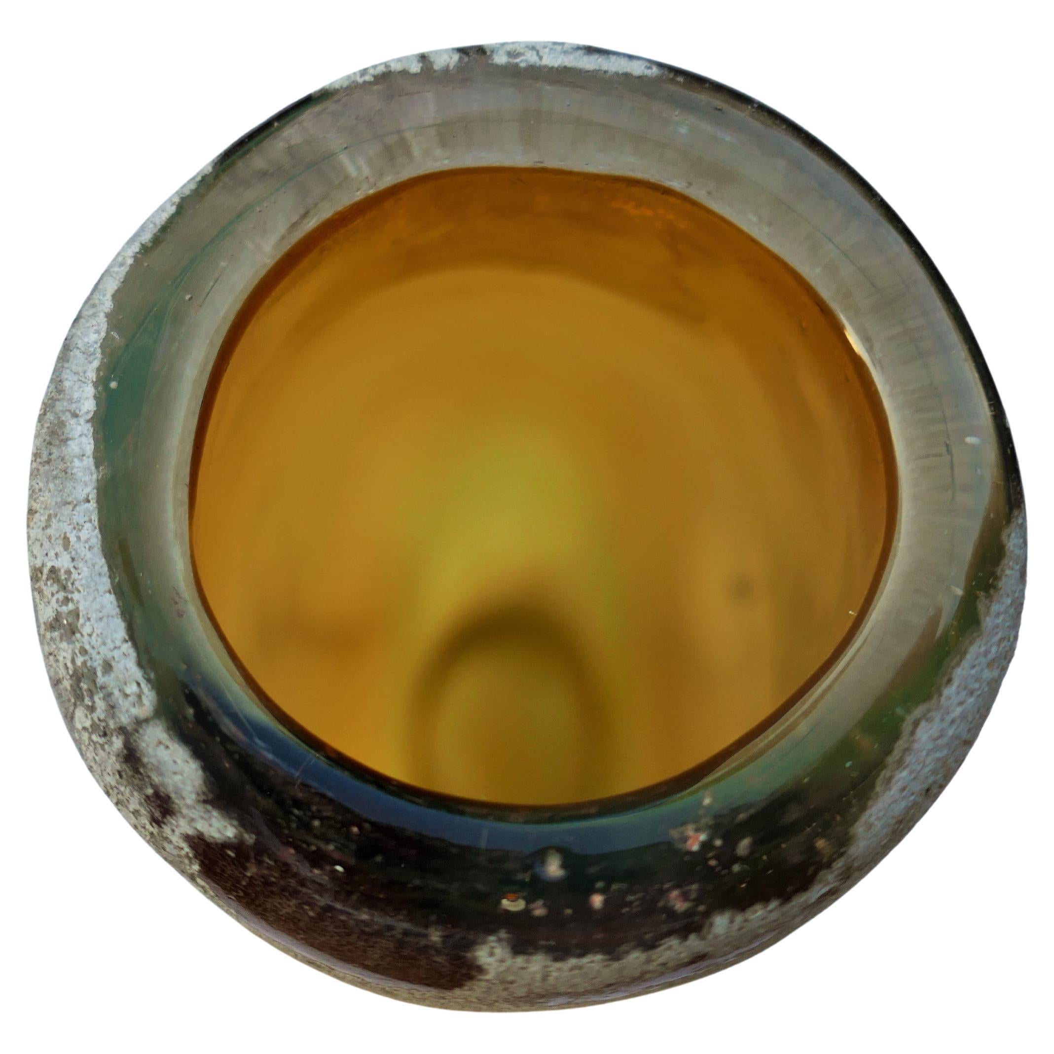 Amber glass vase in the style of Cenedese Barbini or Seguso For Sale 1