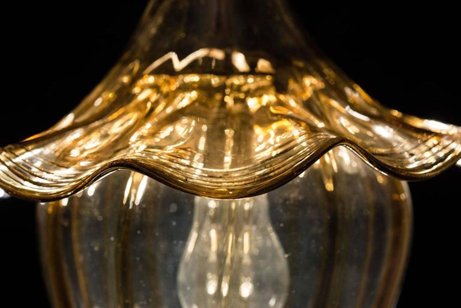 Amber Glass Venetian Lantern, Murano, 1940s In Excellent Condition For Sale In Budapest, HU