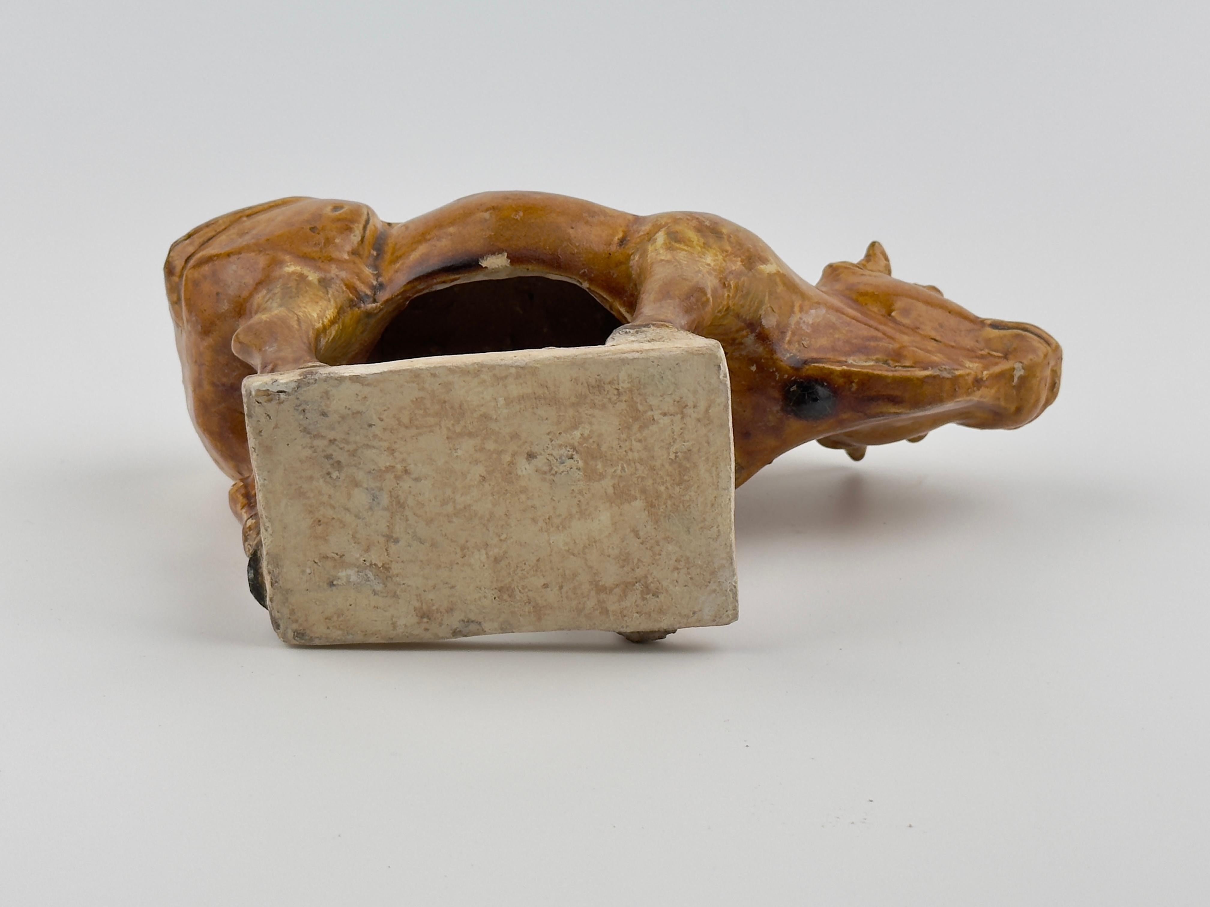 Amber-Glazed Pottery Figure of Sacred Bull, Tang-Liao Dynasty (7-12th Century) For Sale 2