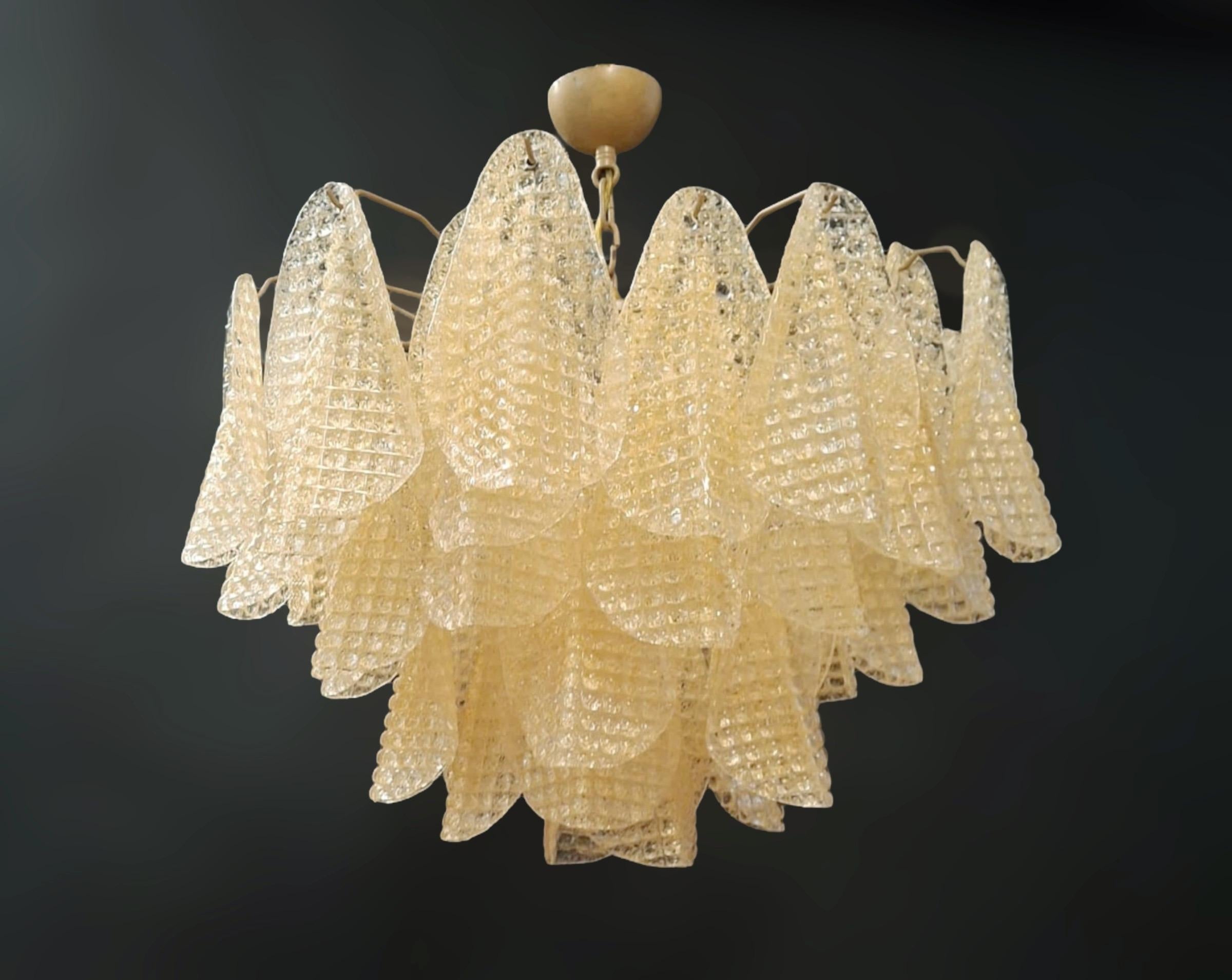 Mid-Century moderno Lampadario Ambra Graniglia Rondine in vendita