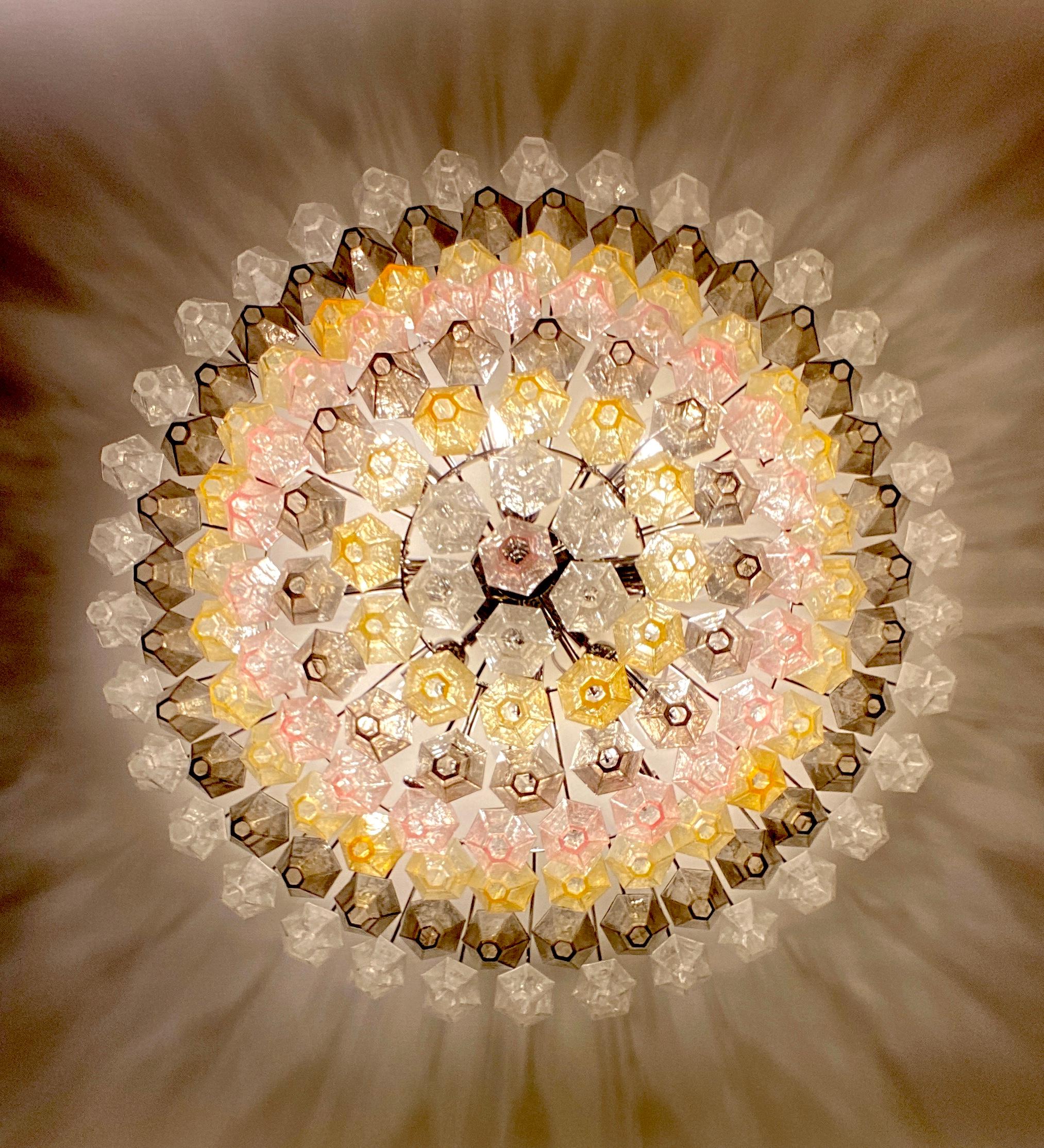 Ambre, gris et rose  Grand lustre ou plafonnier en verre de Murano Poliedri en vente 5
