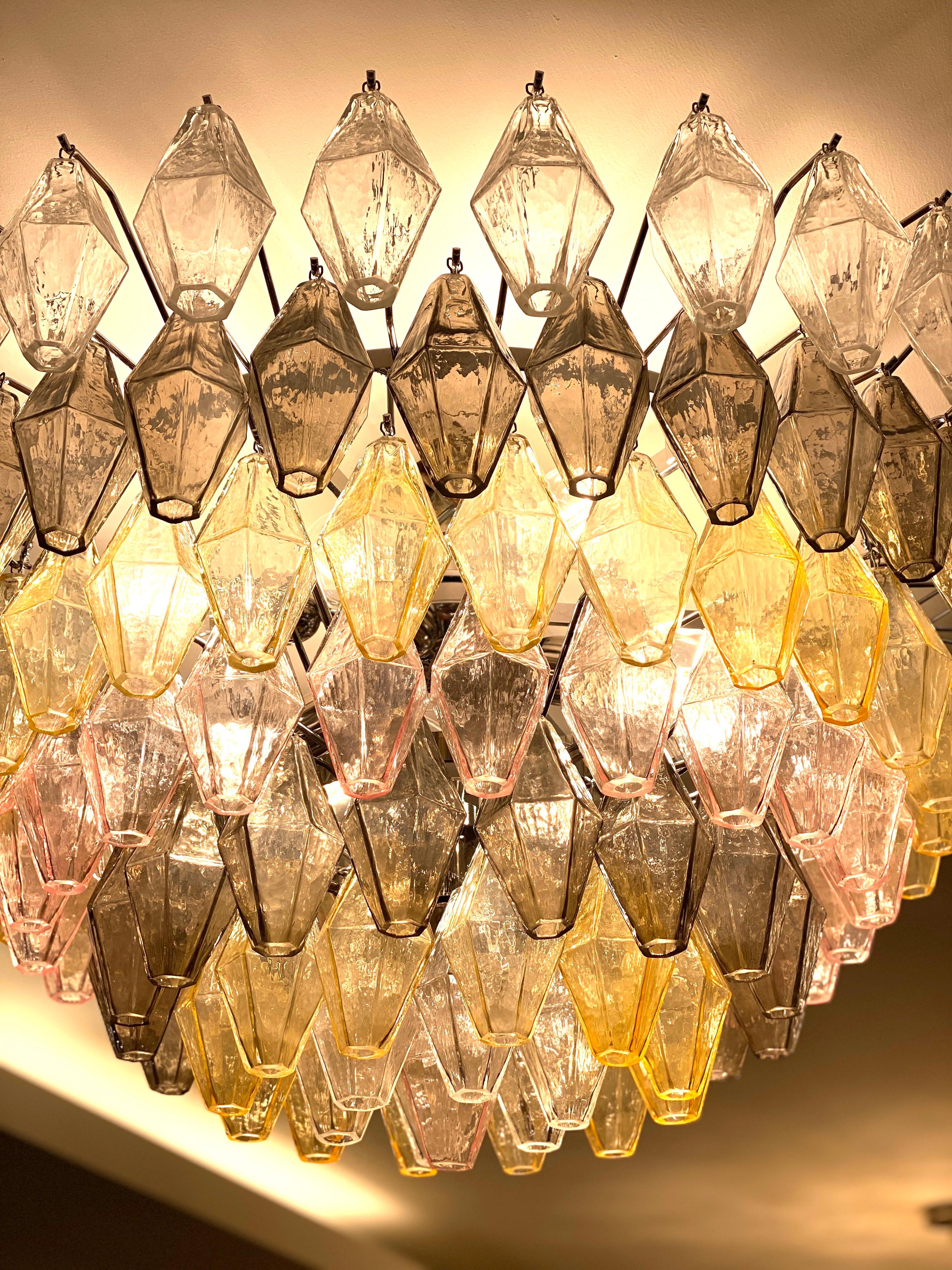 Ambre, gris et rose  Grand lustre ou plafonnier en verre de Murano Poliedri en vente 6