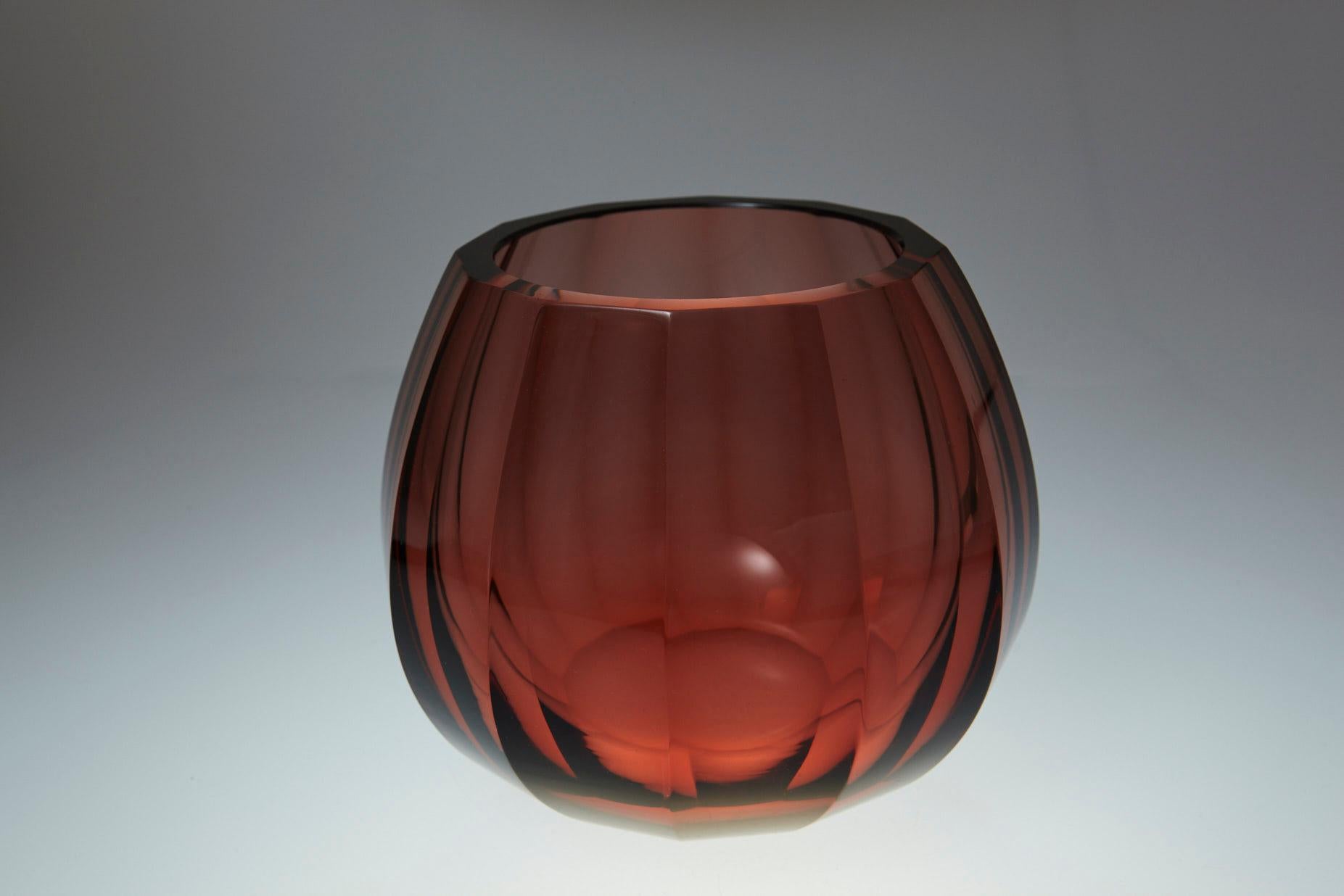 20th Century Amber Hand-Cut Crystal Vase Attributed to Josef Hoffmann Signed Moser & Söhne For Sale