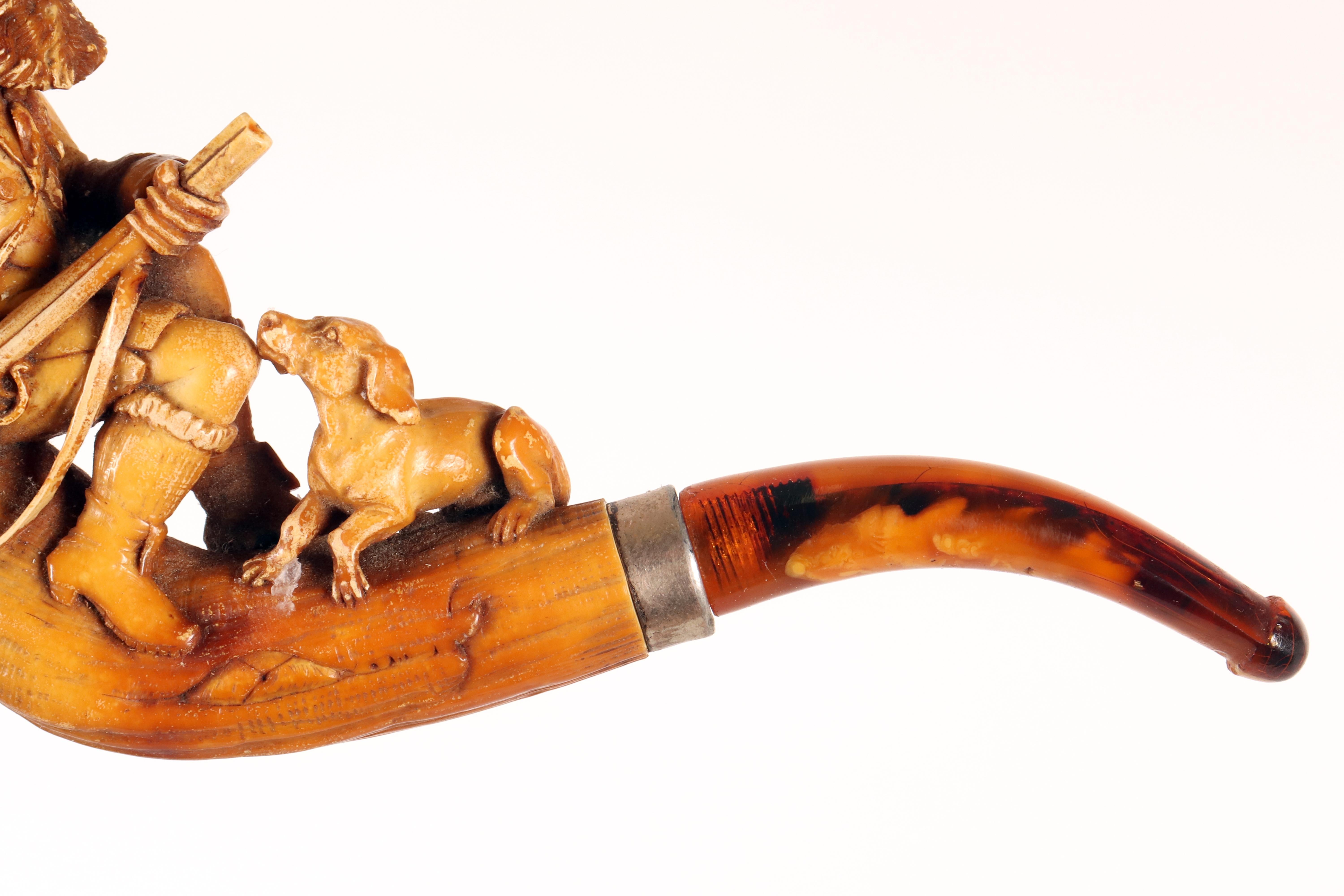 Pipe en écume d'ambre, représentant un chasseur. Vienne, Autriche 1890. en vente 4