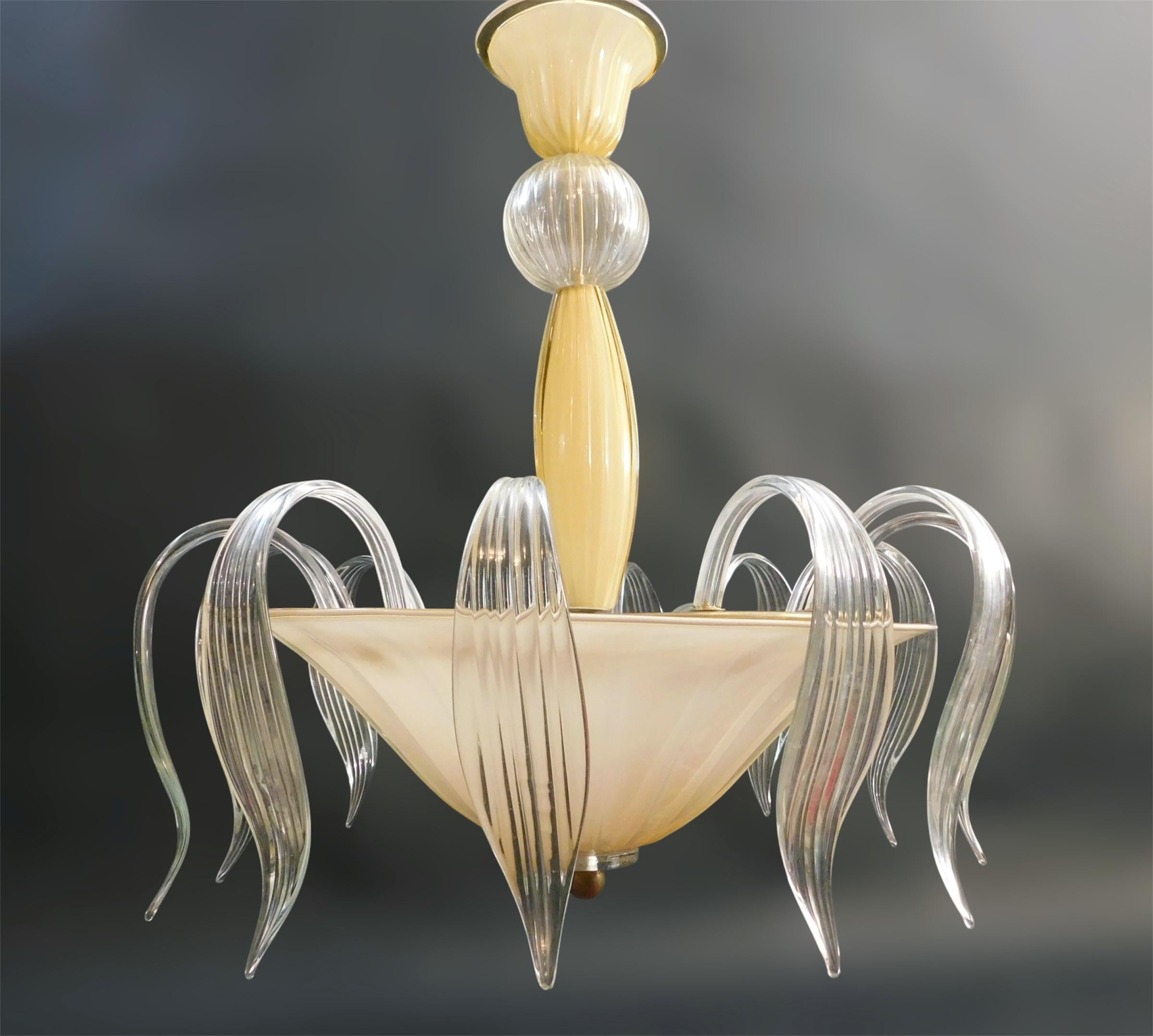 Italiano Lampadario in ambra di Murano in vendita