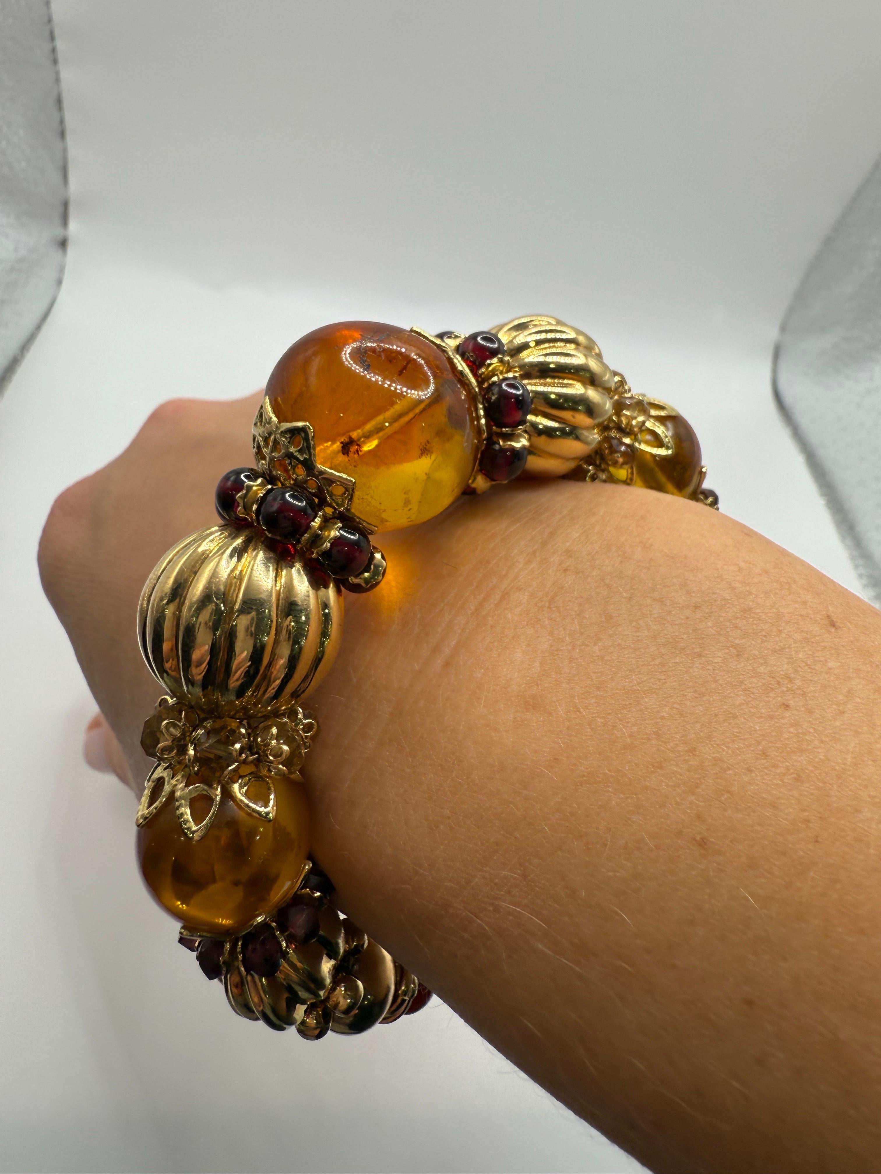 Ensemble collier et bracelet en ambre 14KT or en vente 1