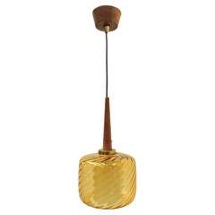 Lampe à suspension ambrée de Stilnovo