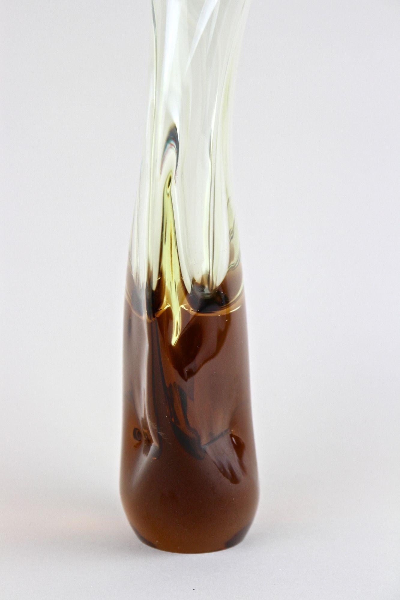 Ambercolored/ Brown Murano Glass Vase, Mid Century, Italy ca. 1960/70 For Sale 5