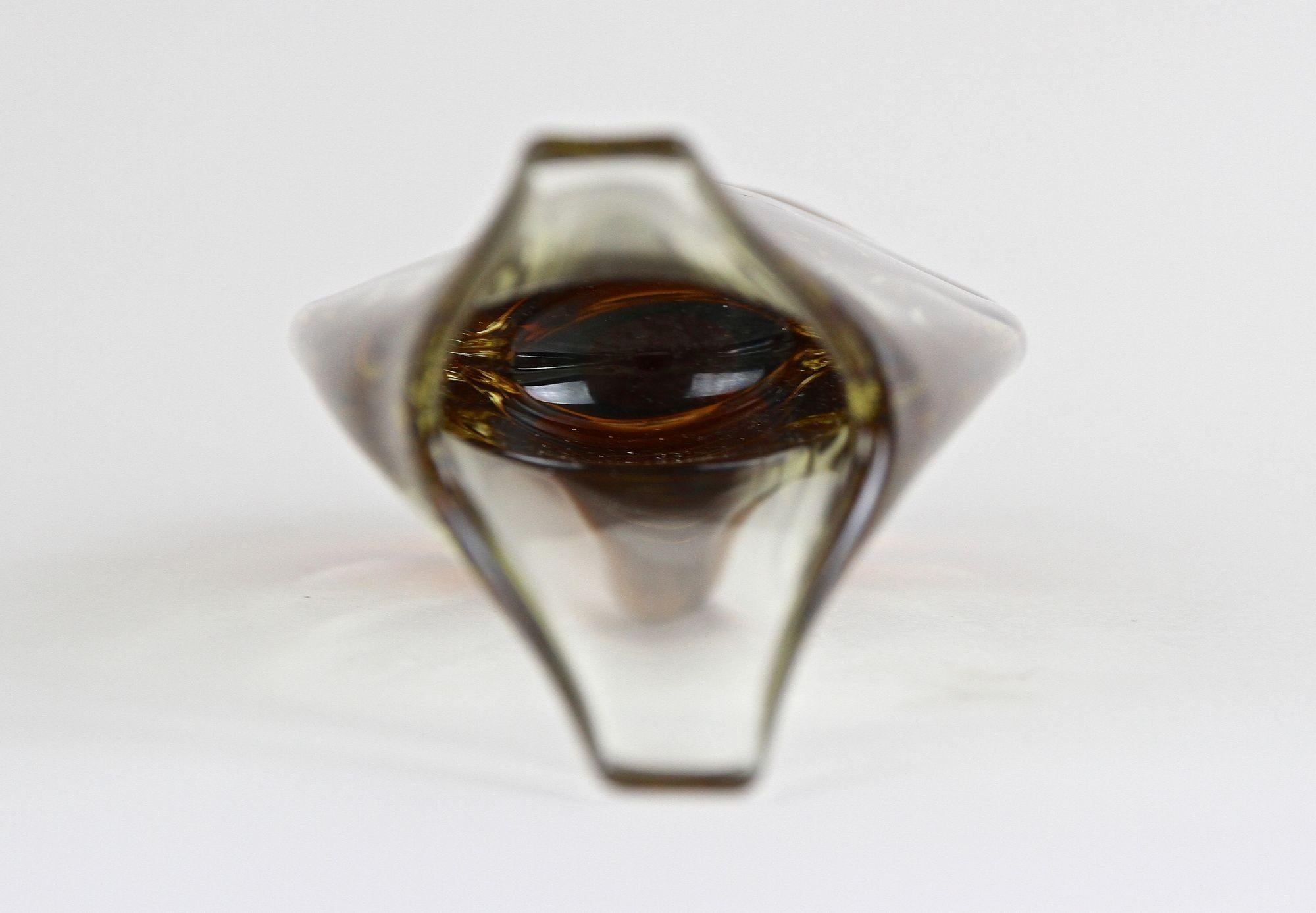 Ambercolored/ Brown Murano Glass Vase, Mid Century, Italy ca. 1960/70 For Sale 9
