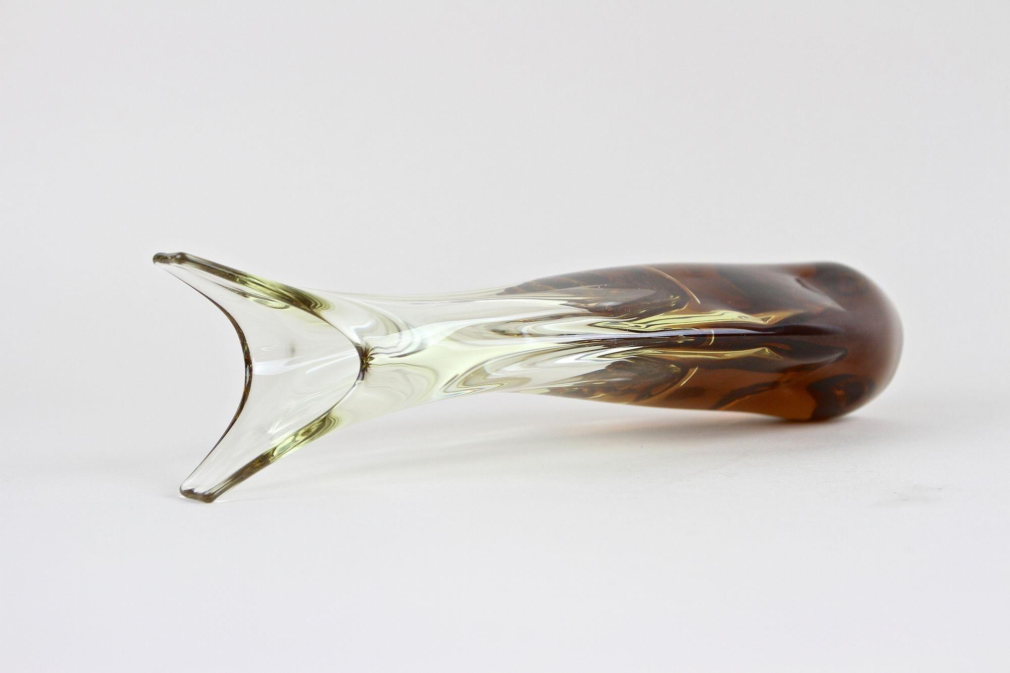 Ambercolored/ Brown Murano Glass Vase, Mid Century, Italy ca. 1960/70 For Sale 10