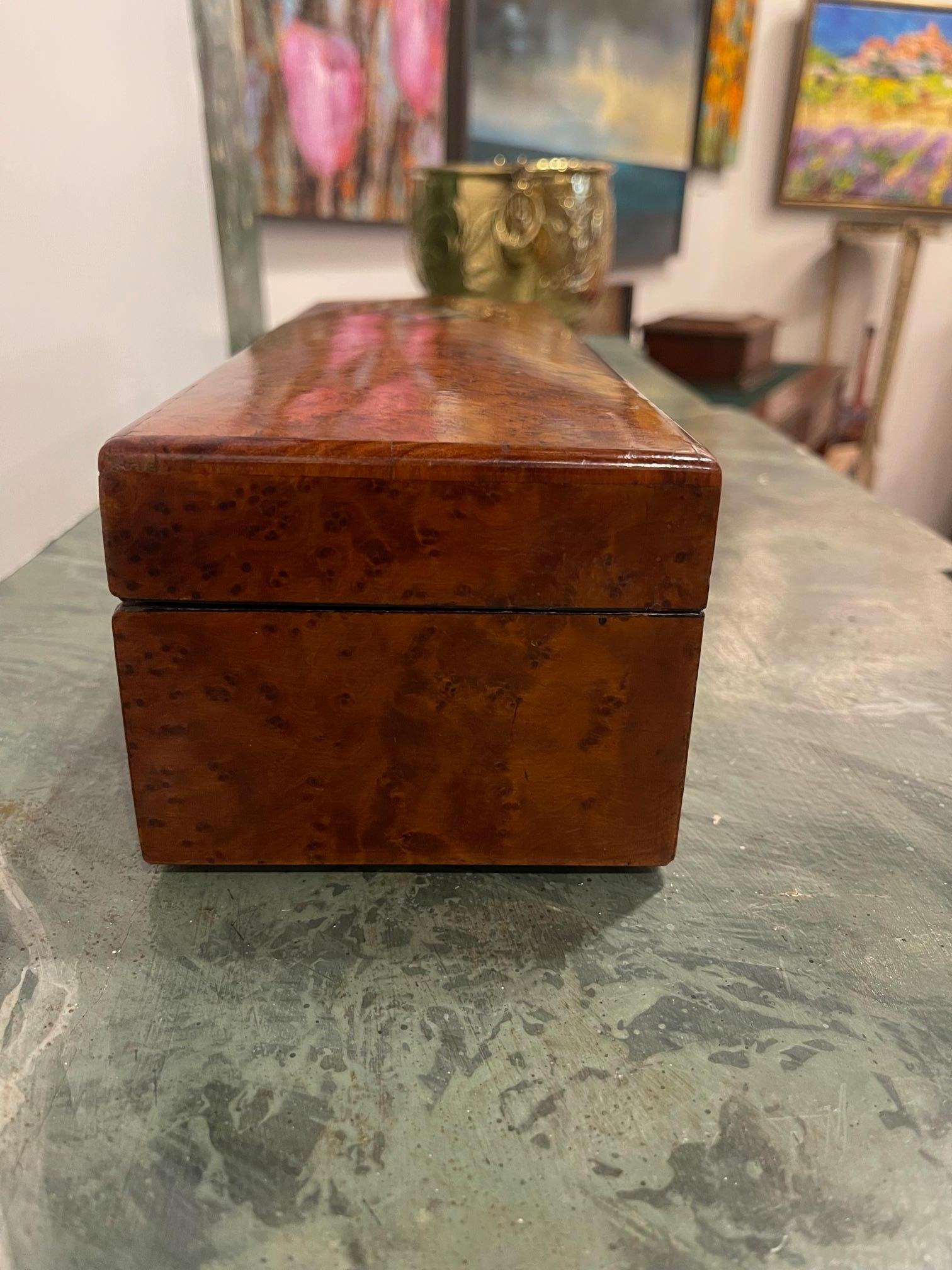 Amboyna Burl Wood and Brass-Inlaid Glove Box, Late 19th Century For Sale 1