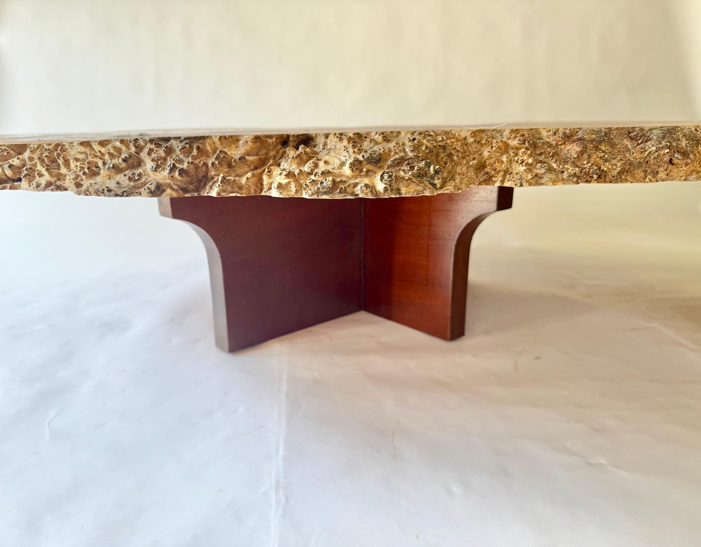 Amboyna Burl Wood des Philippines.  Très rare Wood Wood et Size.  Live Edge. Bon état - En vente à Sag Harbor, NY