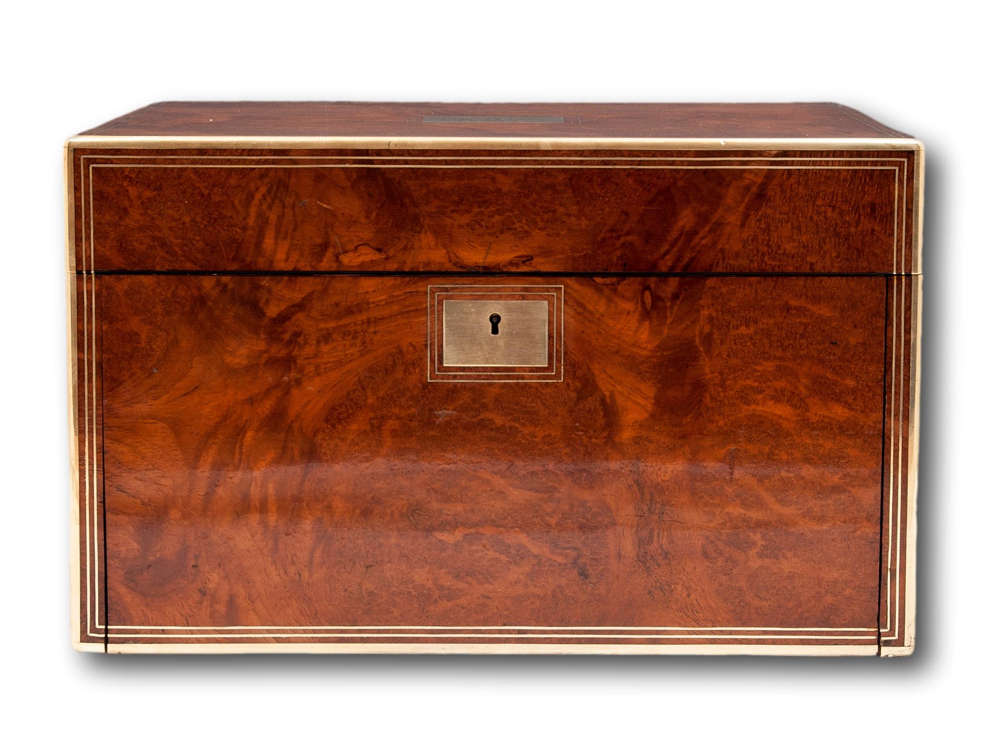 Victorian Amboyna Vanity Box Joseph Rodgers & Sons For Sale