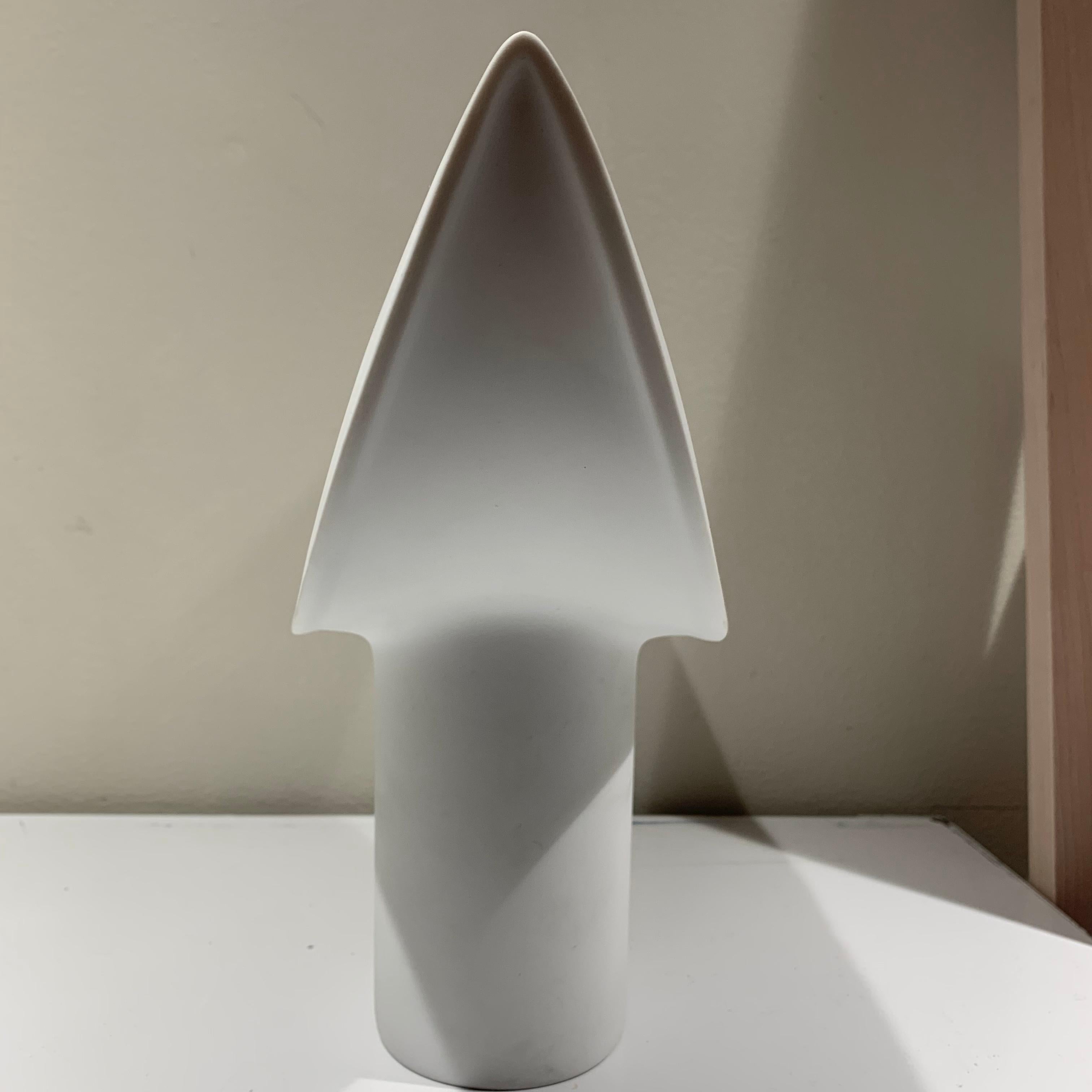 Postmoderne Vase en porcelaine blanche Ambrogio Pozzi pour Rosenthal Studio-Line, Autriche en vente