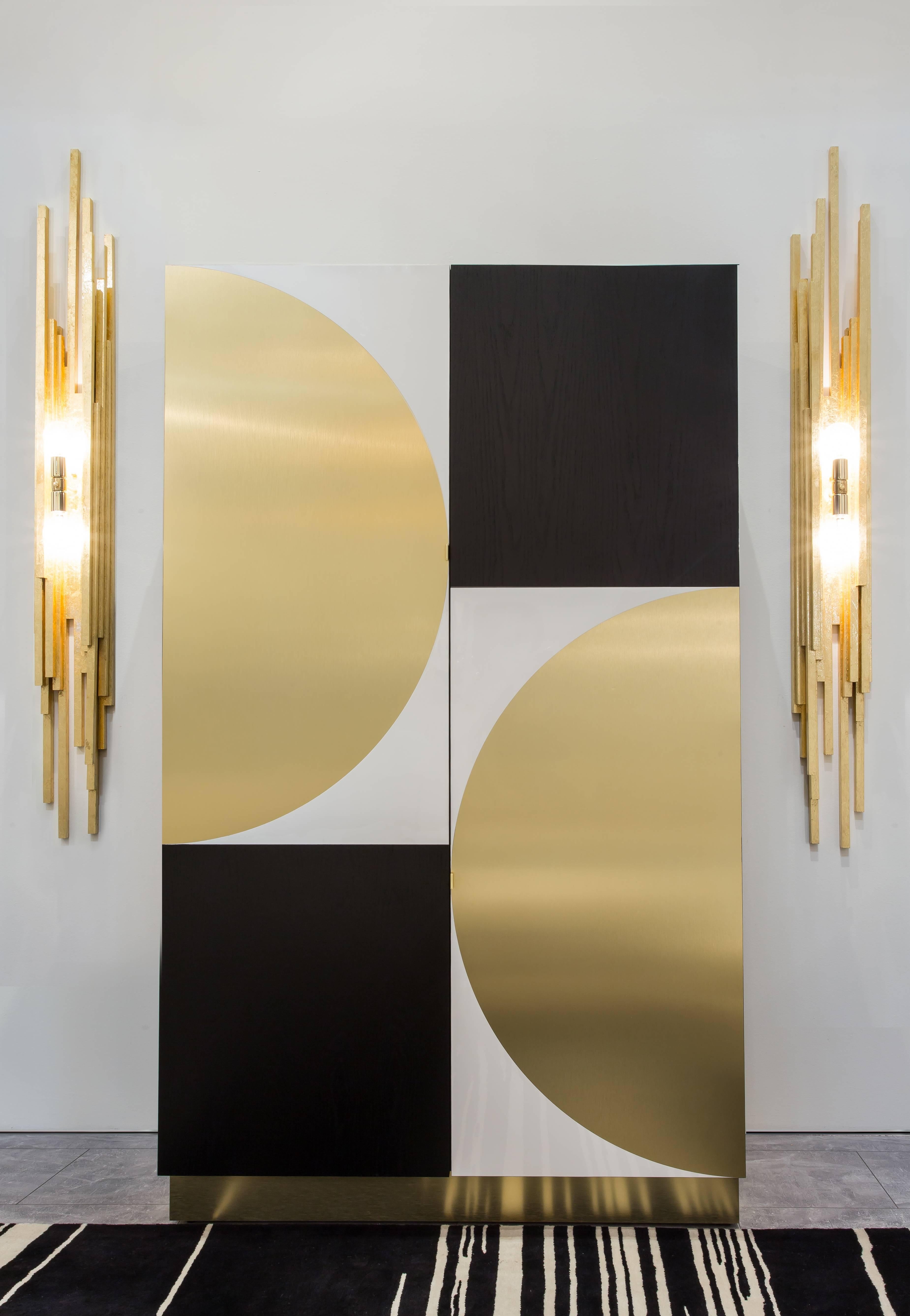 Contemporary AMBROISE SCONCE - Modern Gold Leaf Sconce with Brass Details For Sale