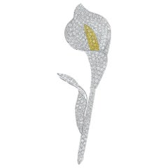 Ambrosi 18 Karat Gold Diamond Calla Lily Brooch with Yellow Diamonds Center