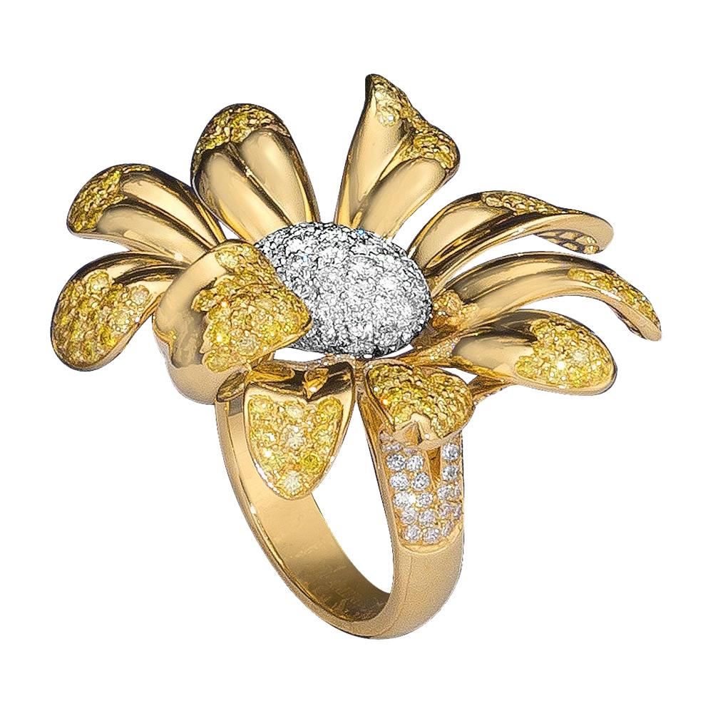 Ambrosi 18 Karat Gelbgold Gänseblümchenblumenring mit gelben und weißen Diamanten