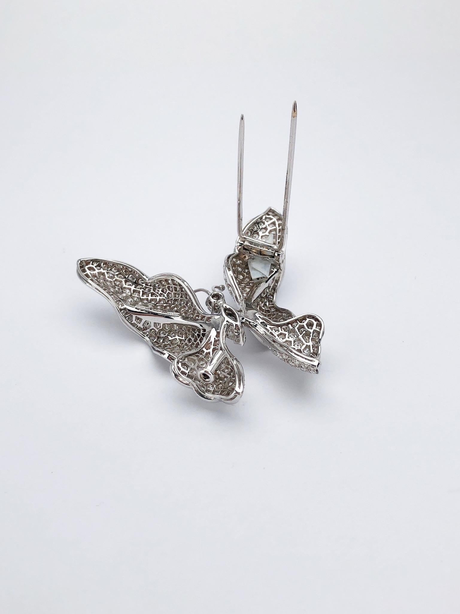 Women's or Men's Ambrosi 18 Karat White Gold, 7.38 Carat Diamond Butterfly Brooch For Sale