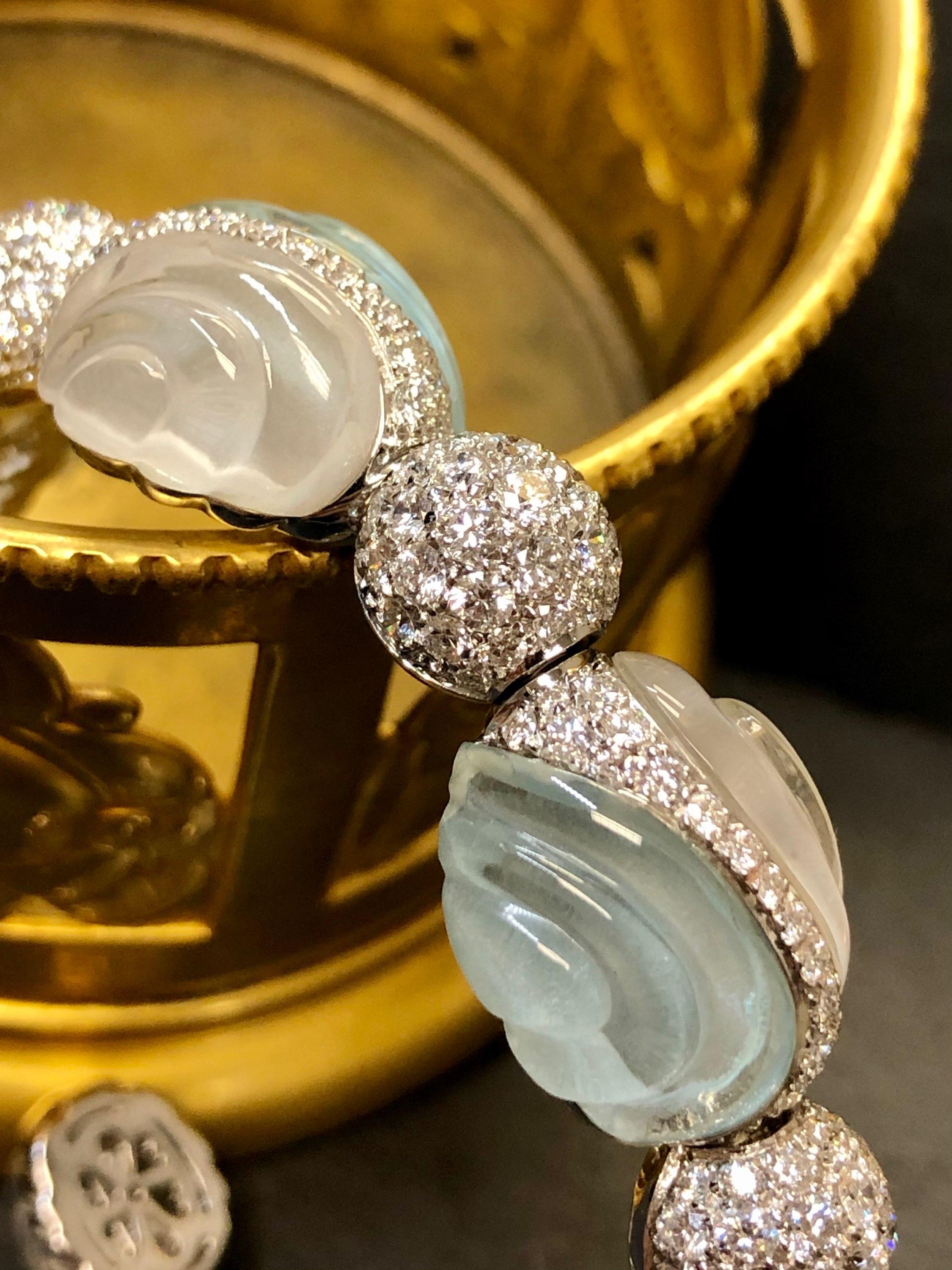 Contemporary Ambrosi Bon Bon 18K Carved Aquamarine & Quartz Diamond Bangle Bracelet For Sale