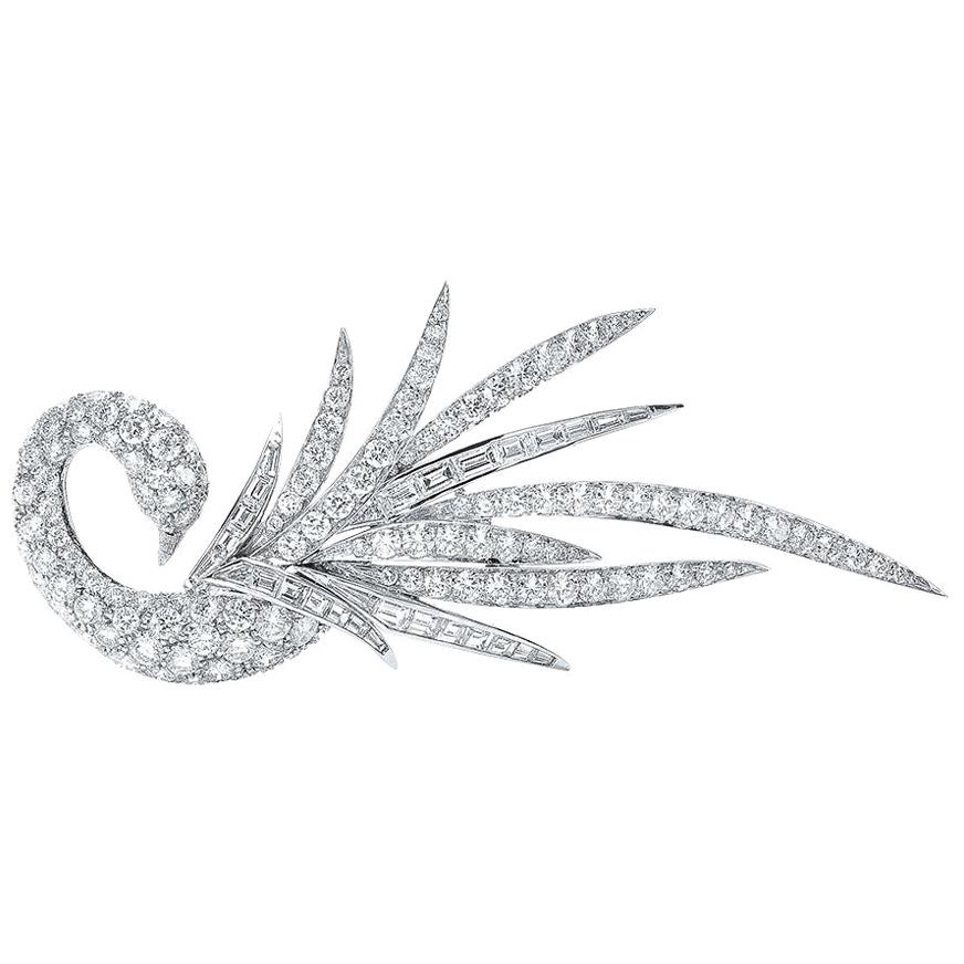 Ambrosi Cellini 18KT Gold, 10.96 Carat, Baguette and Round Diamond Swan Brooche