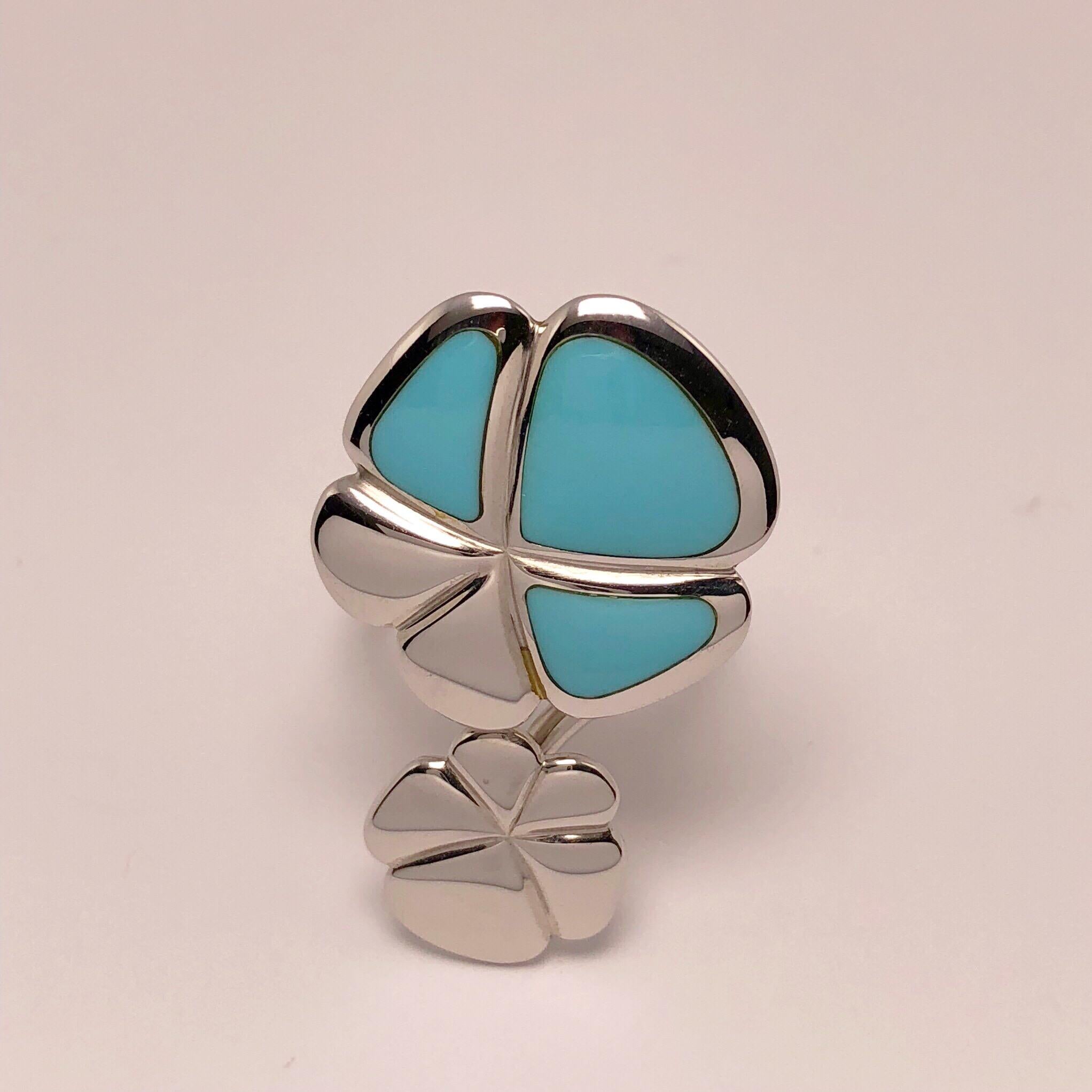 Contemporary Ambrosi Cellini Exclusive 18 Karat White Gold and Turquoise Clover Ring For Sale