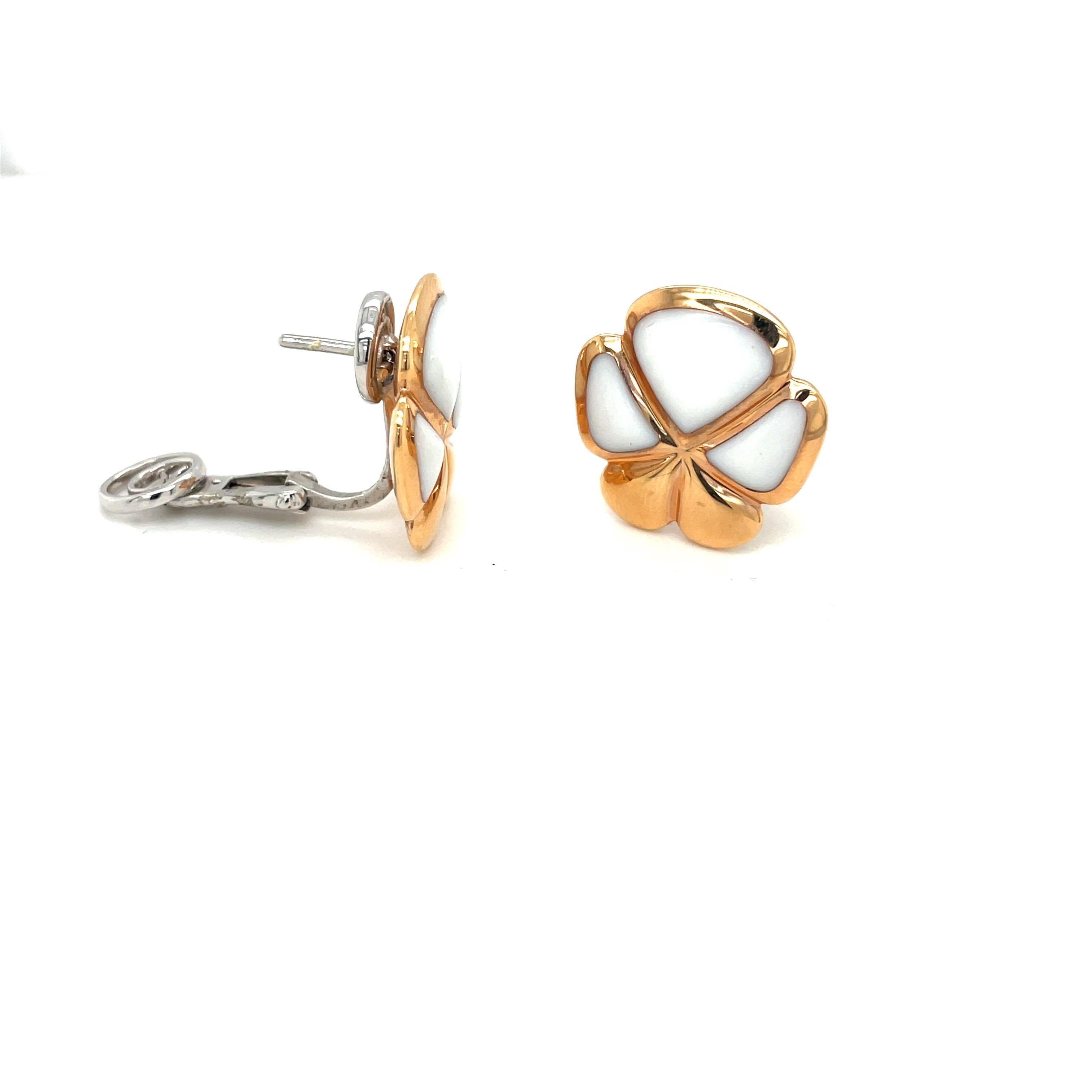 Ambrosi & Cellini, boucles d'oreilles trèfle en or rose 18 carats et or blanc Kogolong Neuf - En vente à New York, NY