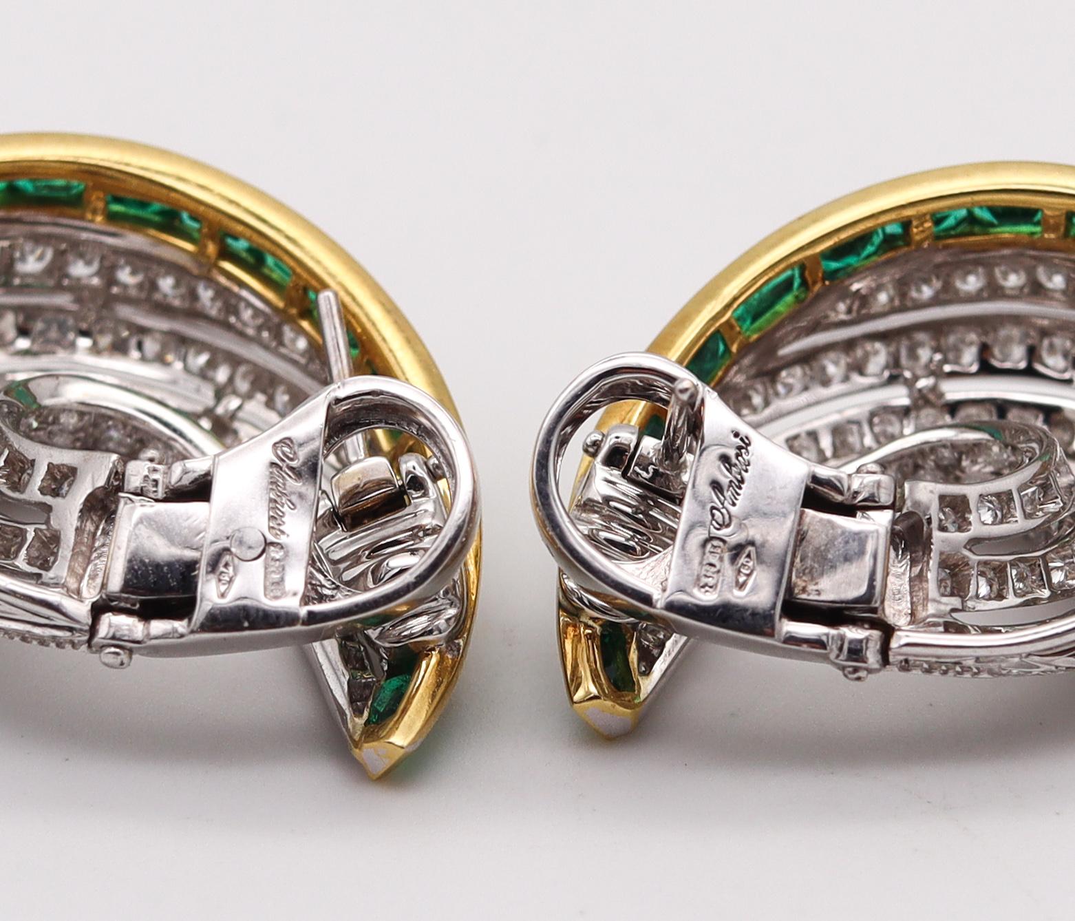 Modernist Ambrosi Milano Hoop Earrings in 18kt Gold with 9.08 Ctw in Emeralds and Diamonds For Sale
