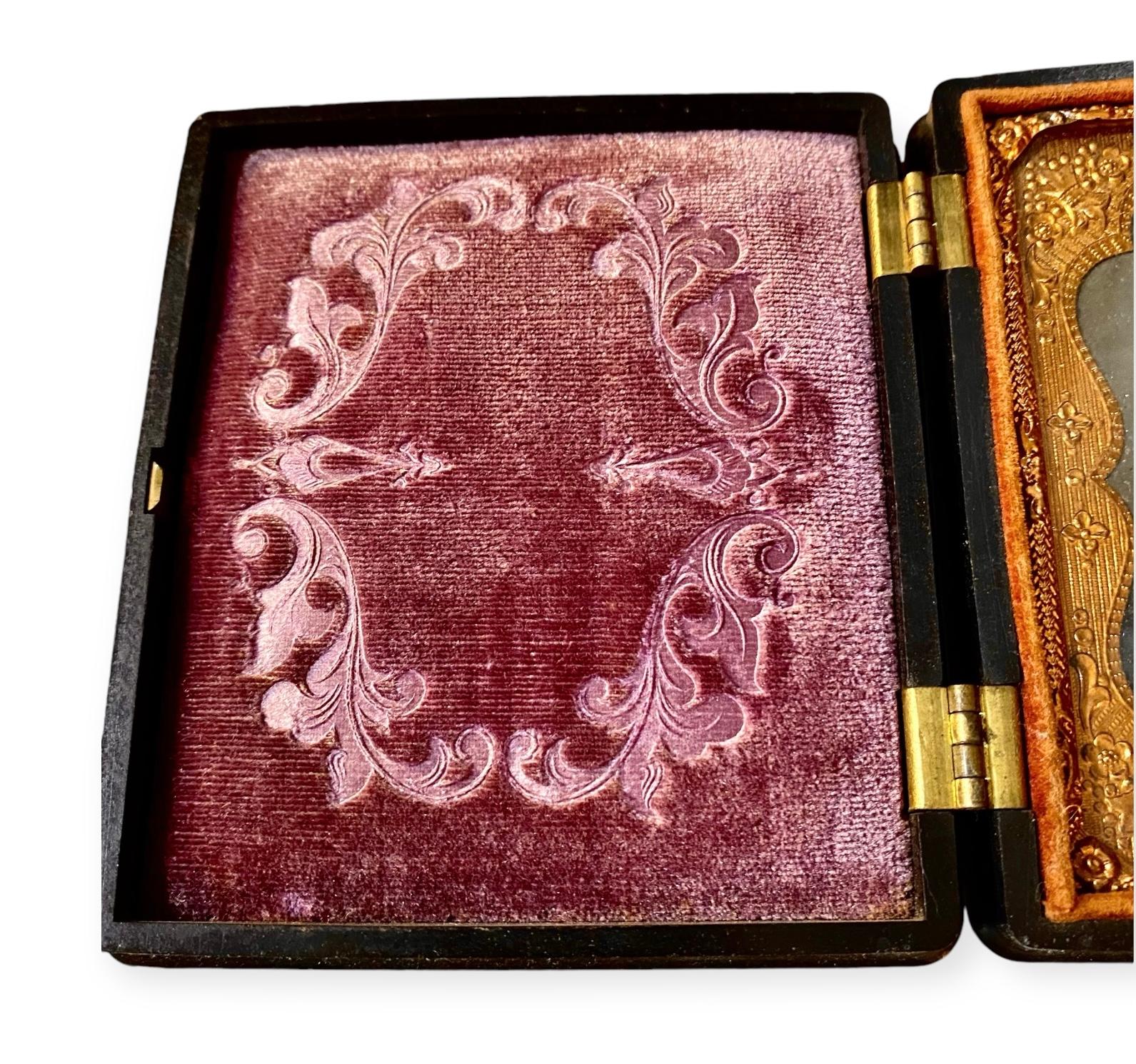 Ambrotipo De Un Marido De La Guerra Civil En Una Funda De Gutta Percha 1860 Estadounidense