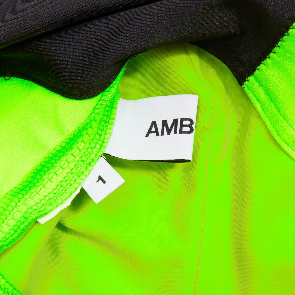AMBUSH verde neon nero con logo sulla schiena e laccetti in vita Taglia 1 S in vendita 3