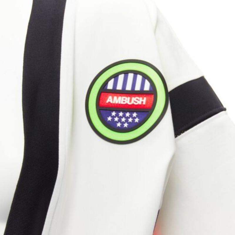 AMBUSh NIKE LAB 2019 neon orangeweiße badge kimono Fußballjersey-Jacke XS im Angebot 2