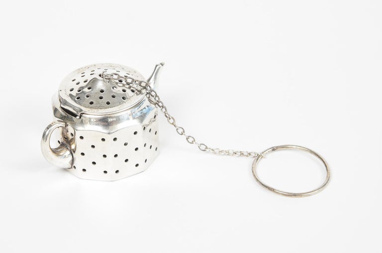 Amcraft Sterling Silver Figural Teapot Tea Ball Strainer Holder For
