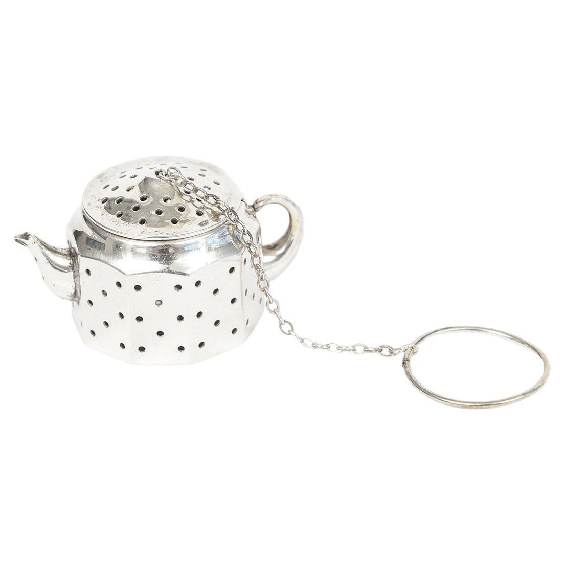 Amcraft Sterling Silver Figural Teapot Tea Ball Strainer Holder For Sale