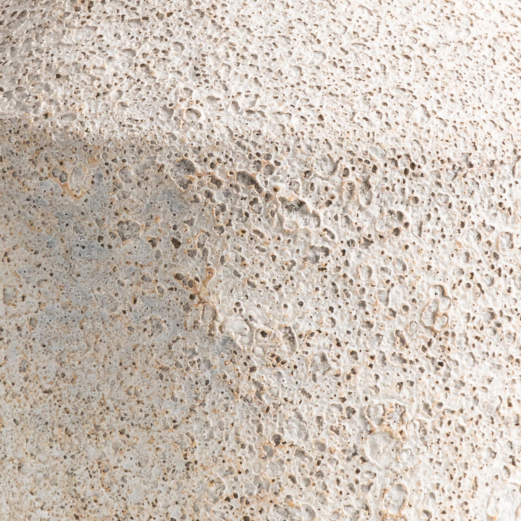 The Ame Vase, with its distinctive form, subtly enhances vignettes through textured details. Crafted by hand from terracotta clay, it exudes rustic charm to add an elegant touch to its overall presence.

Natural variation in the material and hand
