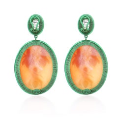 Amedeo Couture "Bees" Cameo with Tsavorites