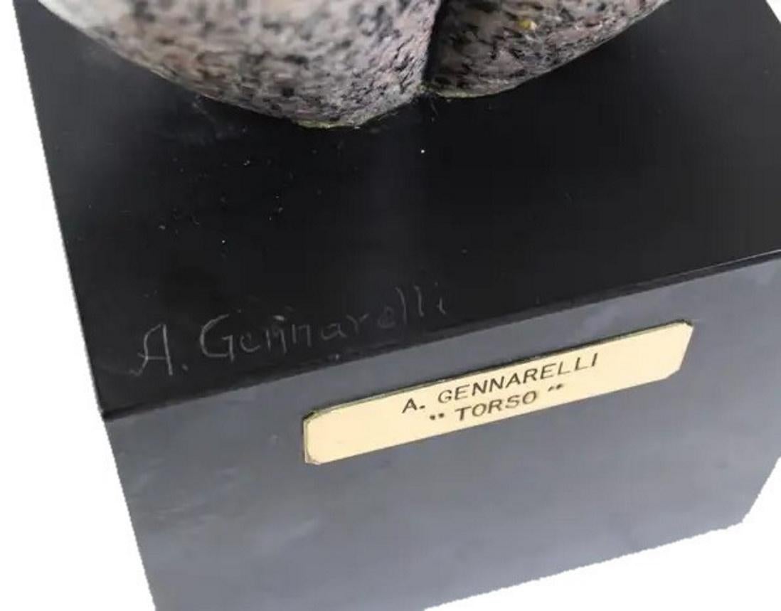 Amedeo Gennarelli, Torso, escultura Art Decó de granito tallado, ca. 1940 Granito en venta