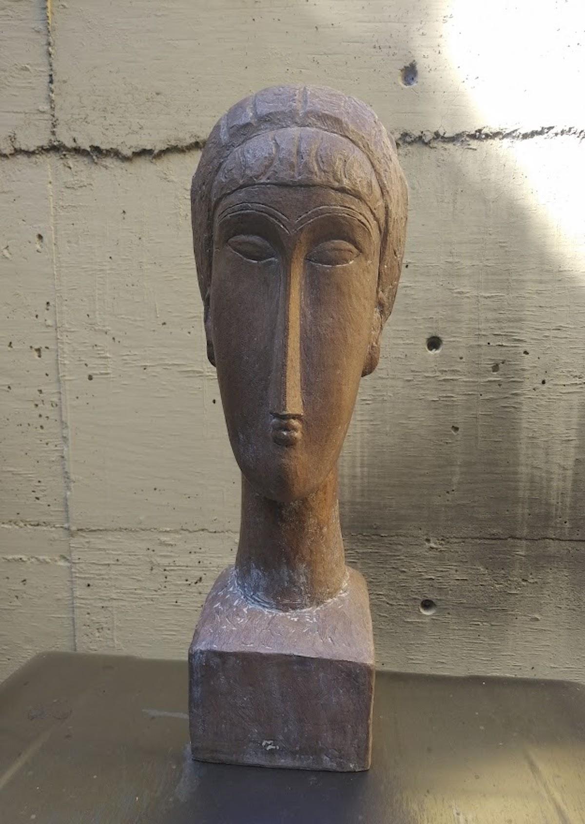 Sculpture Tete de Femme, édition limitée, Austin Productions 1961, d'après Modigliani - Marron Figurative Sculpture par Amedeo Modigliani