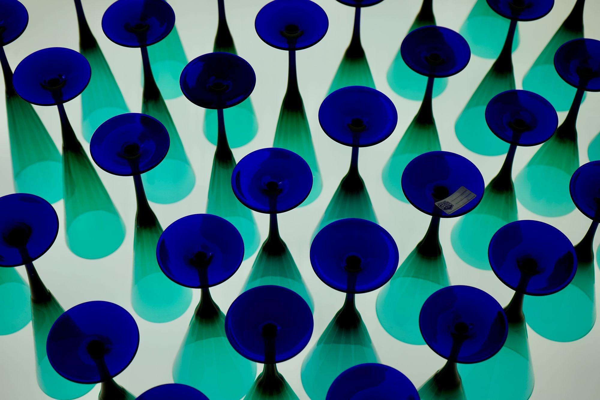Amelio Cenedese, Set of 36 Glasses Murano, Italy, circa 1950s For Sale 7