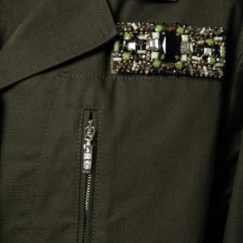 Amen Chaqueta militar verde oscuro de algodón con detalles de charreteras y cristales M 6