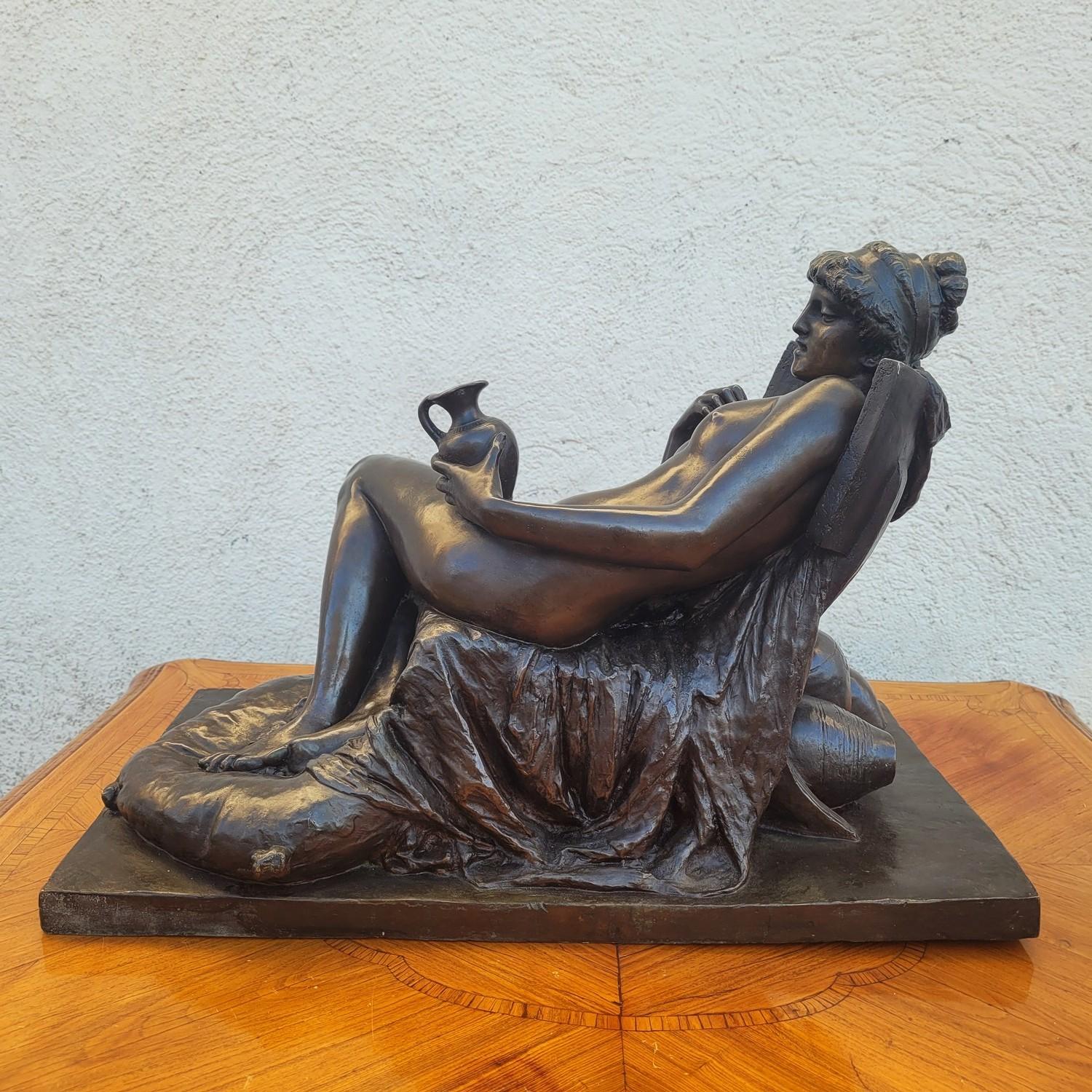Amendola, Scultura in bronzo di una donna antica, XIX secolo in vendita 9