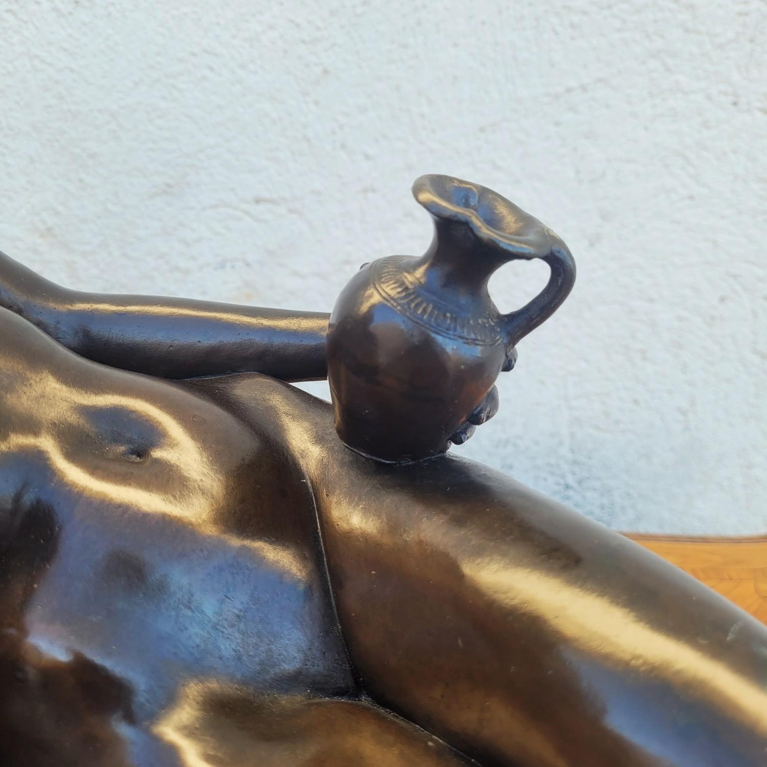 Amendola, Scultura in bronzo di una donna antica, XIX secolo In condizioni buone in vendita a MARSEILLE, FR